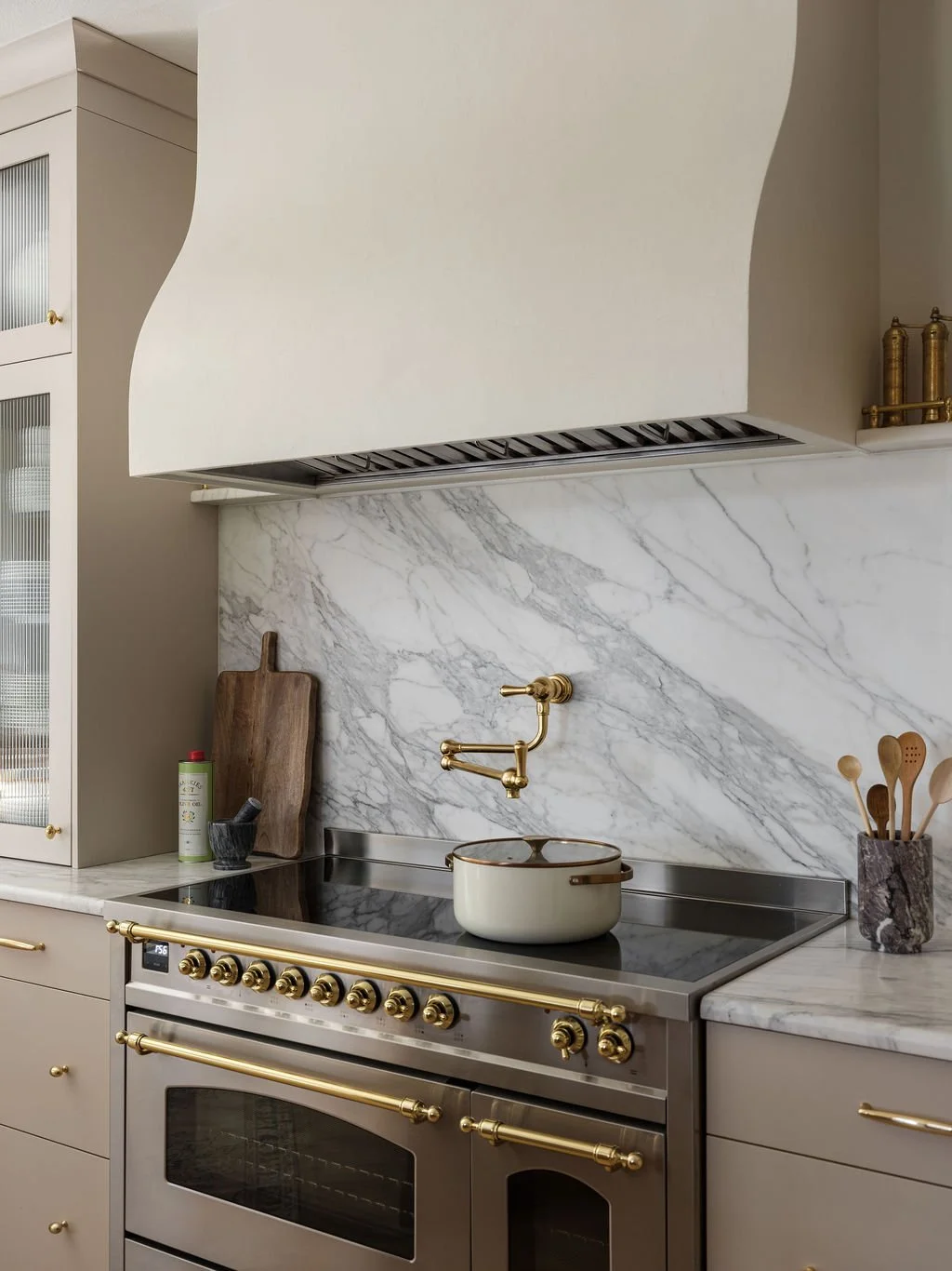 BlushKitchens_Bittner_Kitchen-Range-Detail.jpg