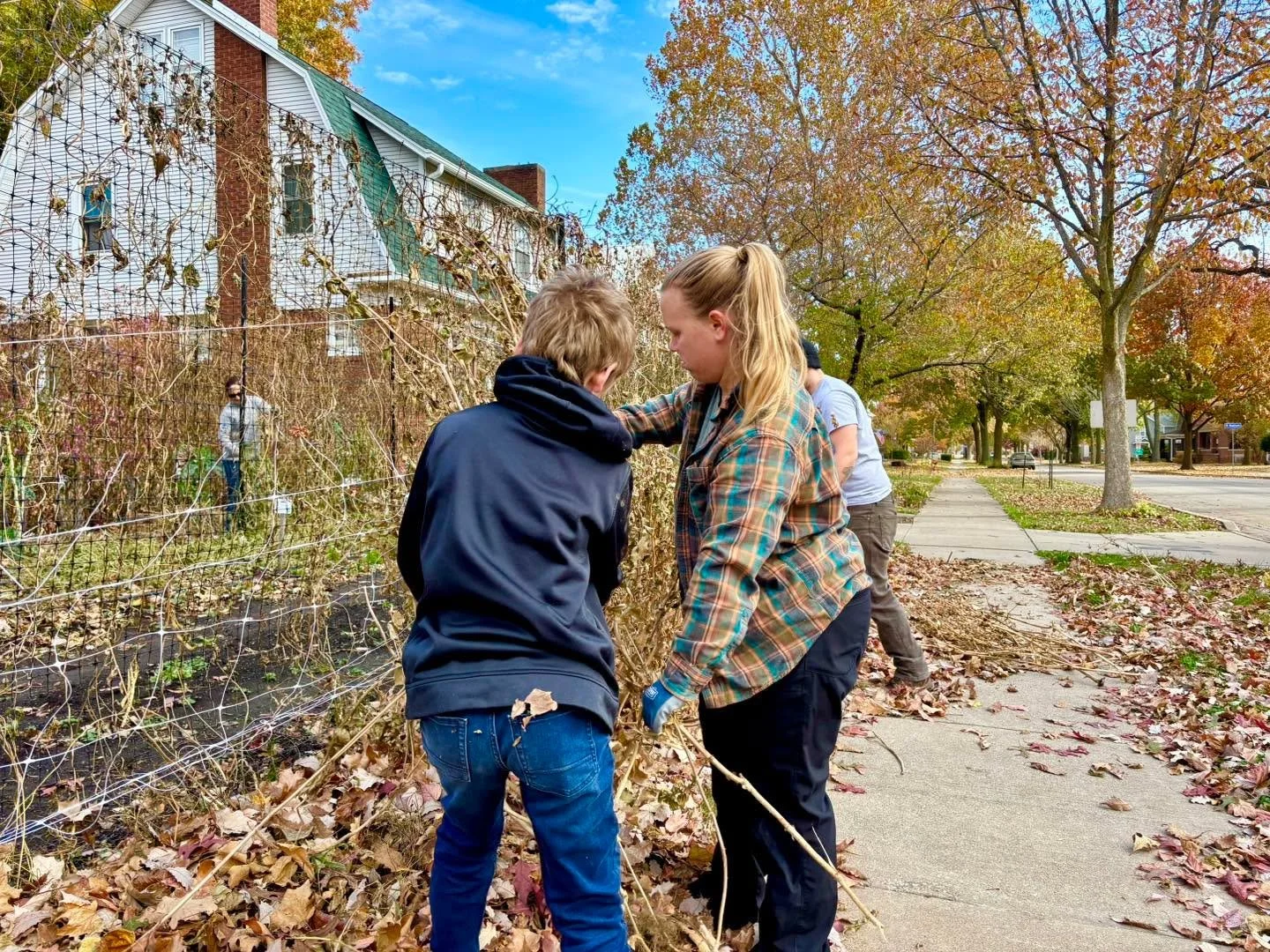 Today we worked on tearing out our First Presbyterian garden with some great volunteer help! After we wrapped up, we enjoyed an amazing group lunch and celebrated John&rsquo;s birthday! We hope you had a lovely day too and made use of the warm weathe