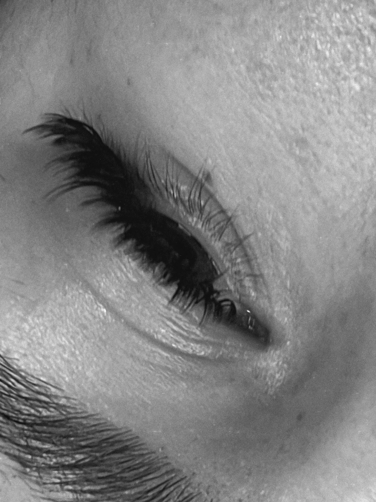 Wispy Muse 🪞💫💌

Soft intention 
Airy spikes 
Delicate fullness 

&bull;
&bull;
&bull;

located in Chico , Ca 

Link in bio to book appointments 

#fyp #chicoca #lashes