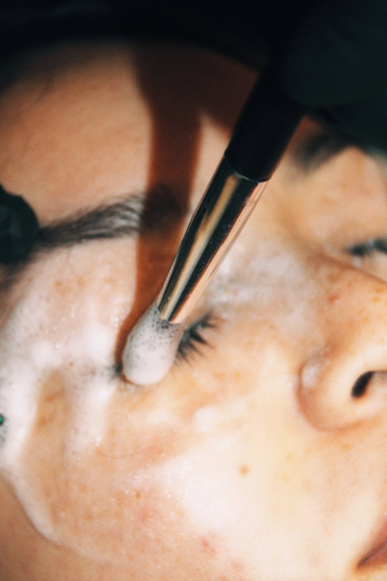WASH THOSE LASHES!