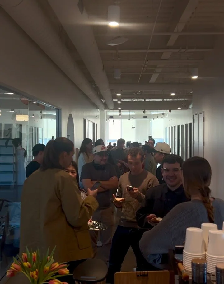 POV you open in 4 minutes 

#coffecart #smallbuisness