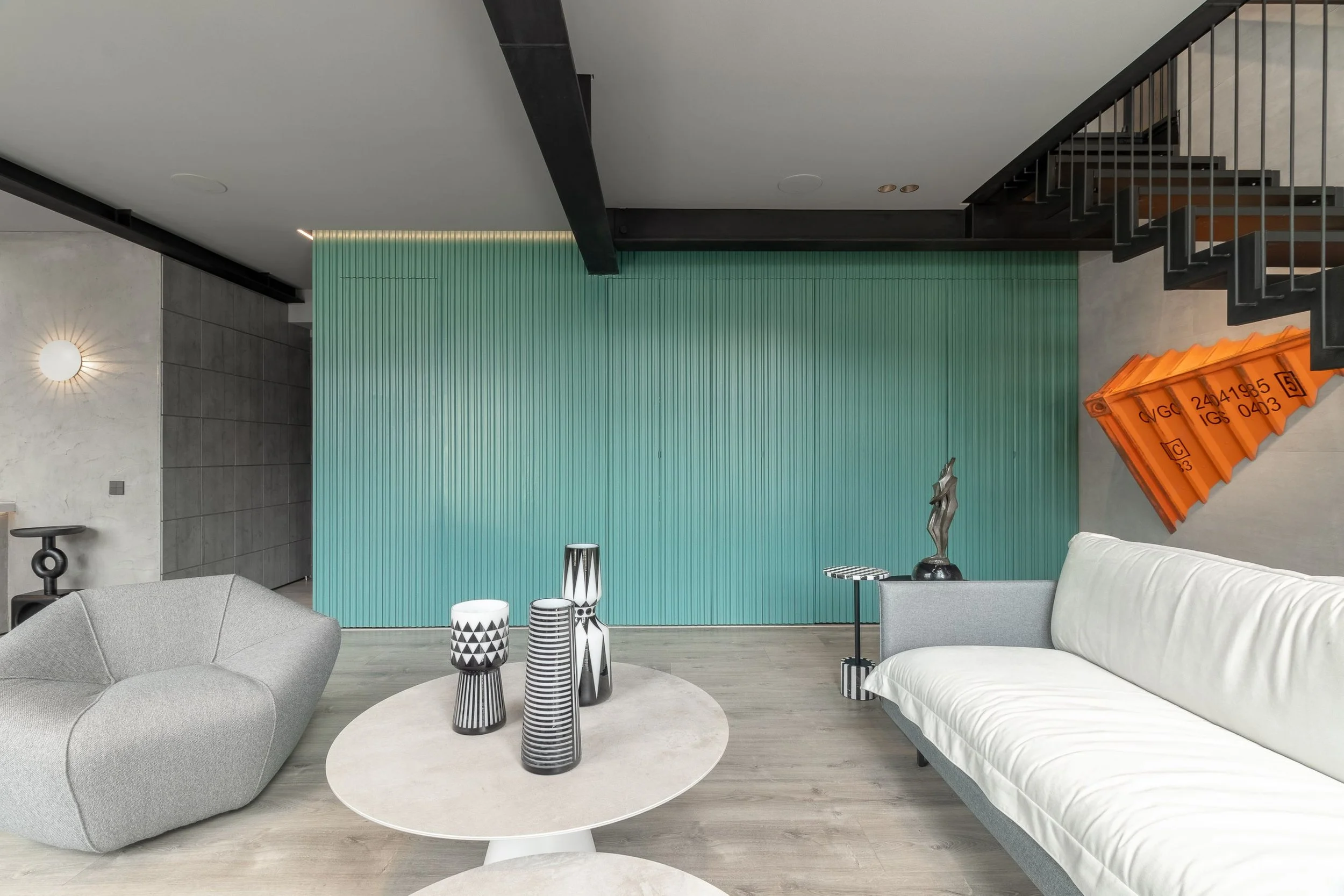 ddac8a99-4d64-49c1-a6e3-13a234a9f762.jpg
