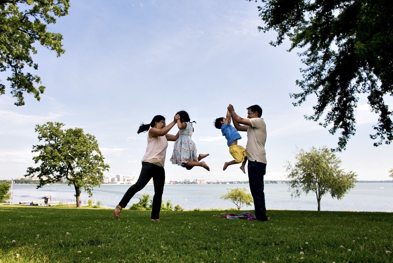 MaureenCassidy-LucysFamilyPhotos22 Large.jpeg