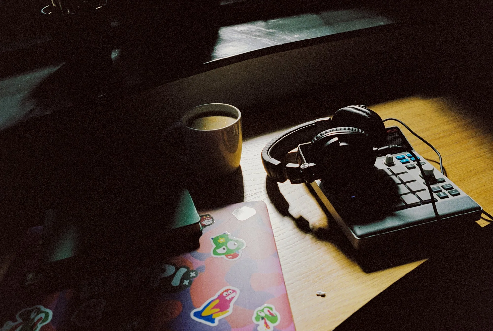 Harriet_Bol_Starbucks_Made_In_35mm_Film_22.jpg