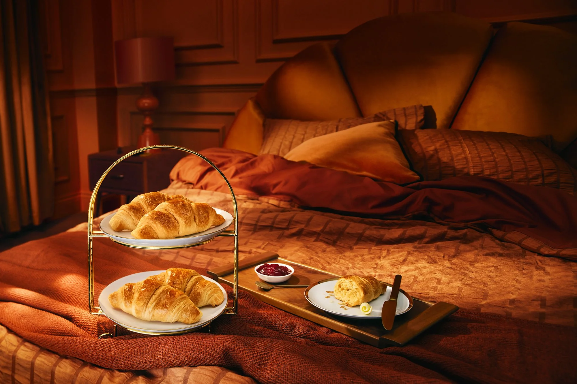 Joe_Giacomet_St_Pierre_no_Copy_6_BED_PLAIN_CROISSANTS_STILL_F11_6x4.jpg