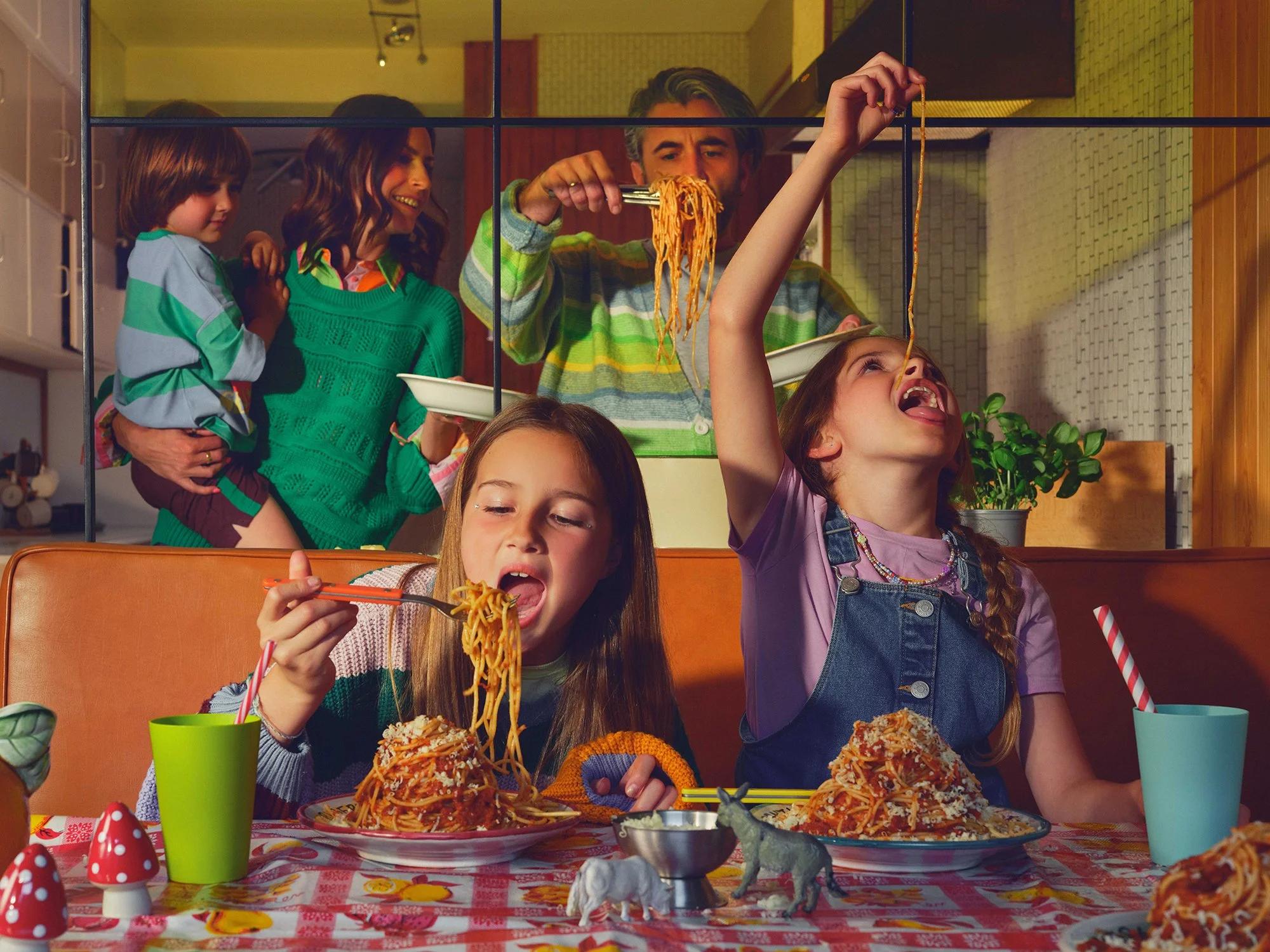 Cara_Cormack_School_Night_Family_Dining_1.jpg