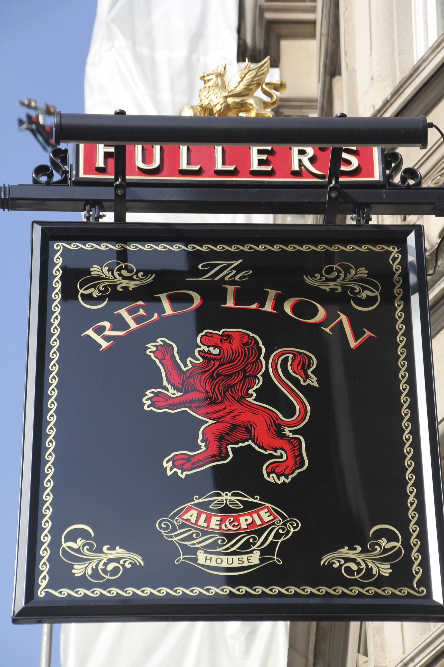 Red Lion Tavern — London, England