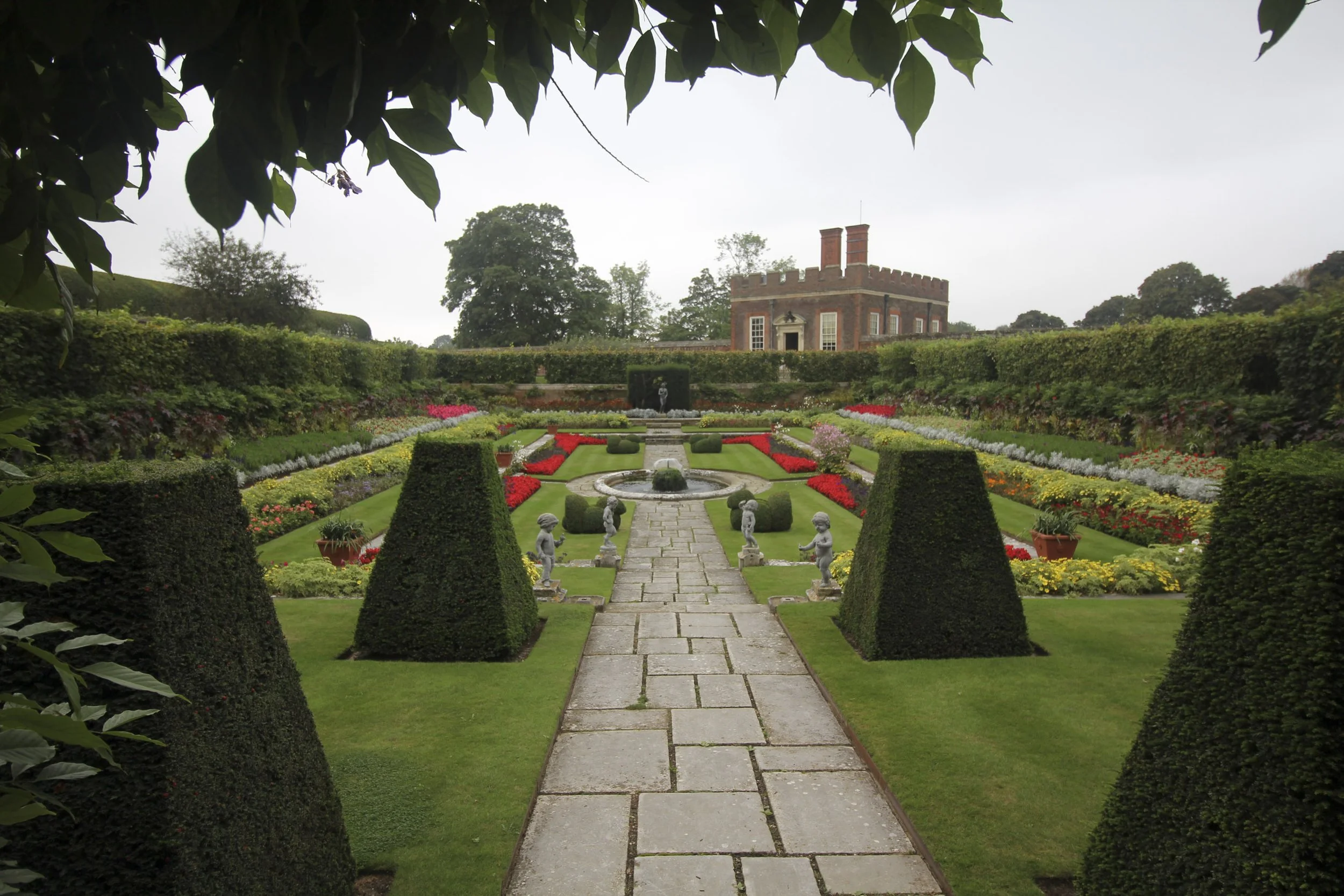 Hampton Court Garden.jpg