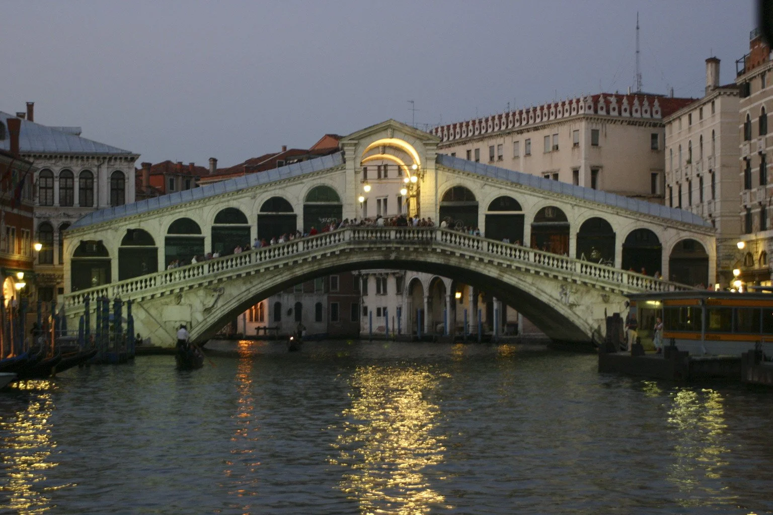 Rialto Bridge.jpg