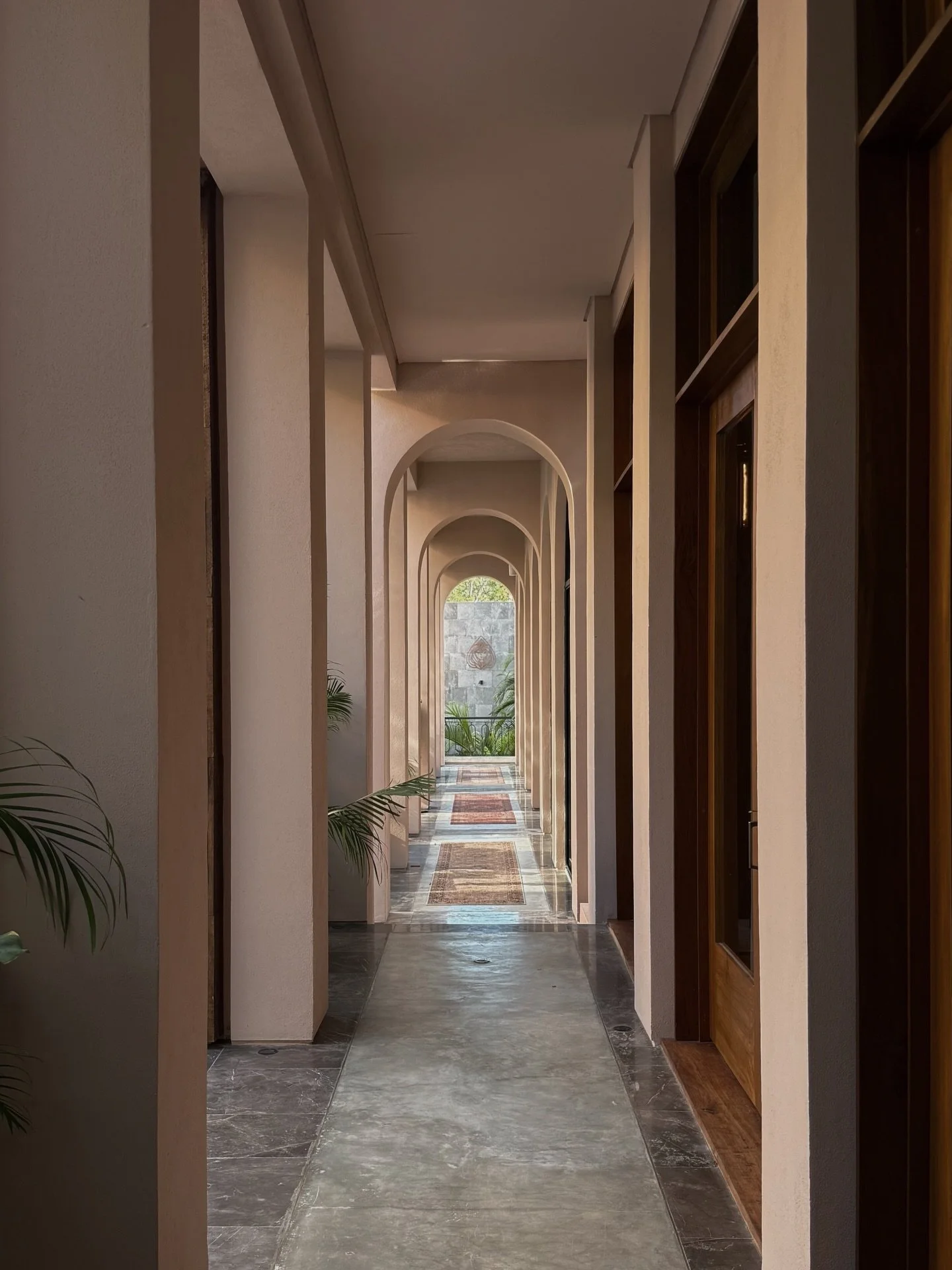 During my time in Tulum, I visited the newly opened @chamana.live 

What struck me most was how it holds the spirit of Tulum&rsquo;s architectural language, in a more elevated, intentional way. Simple geometry and materiality, layered with subtle boh