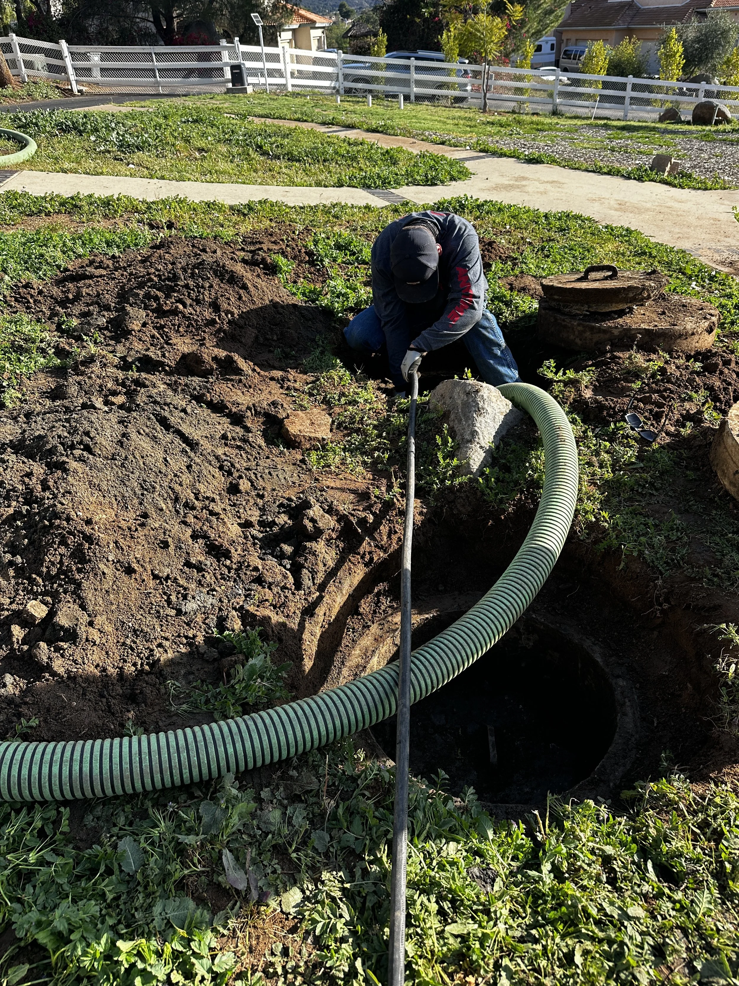 Why the Baffle Wall in Your Septic Tank Matters