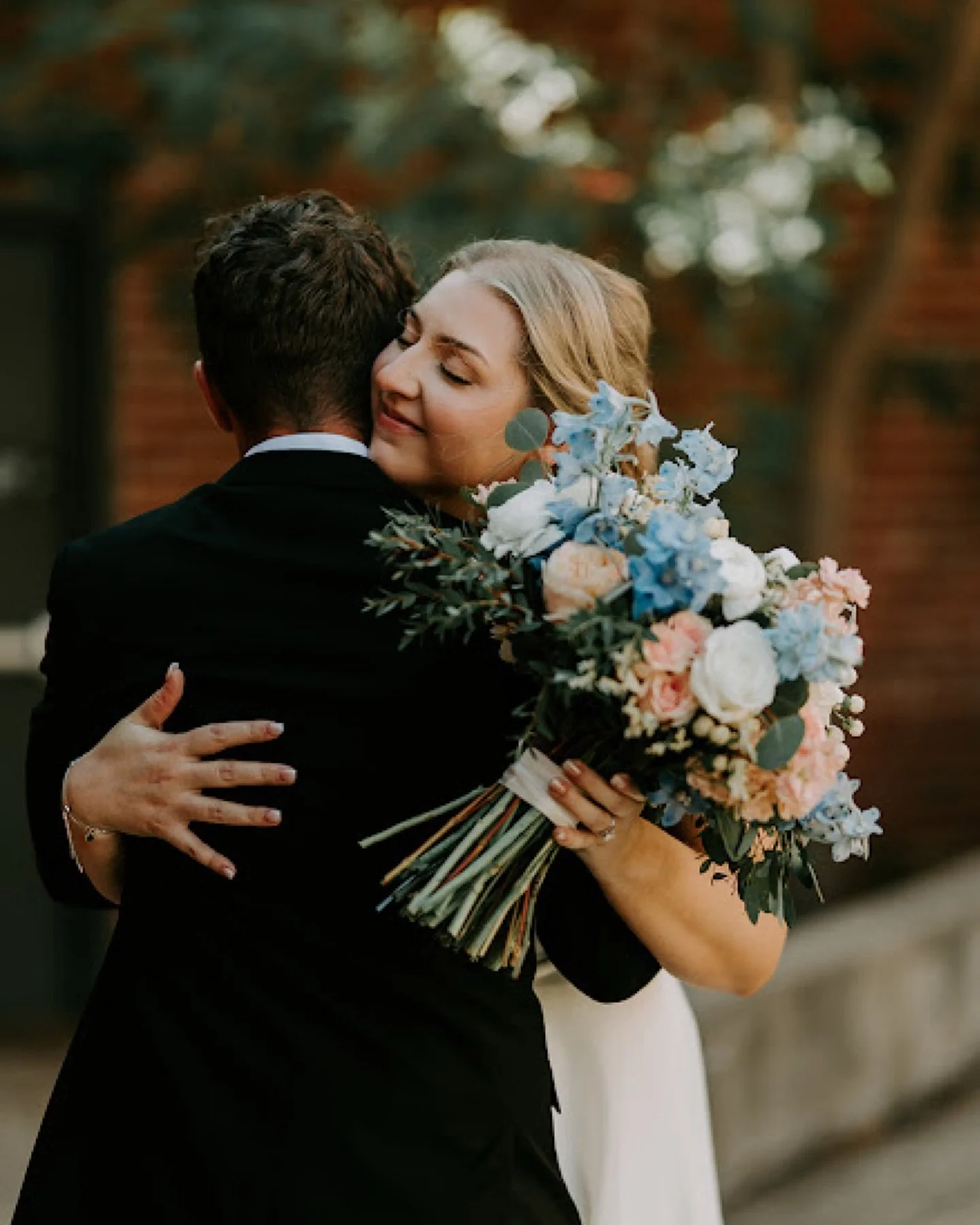 That first look feeling ✨