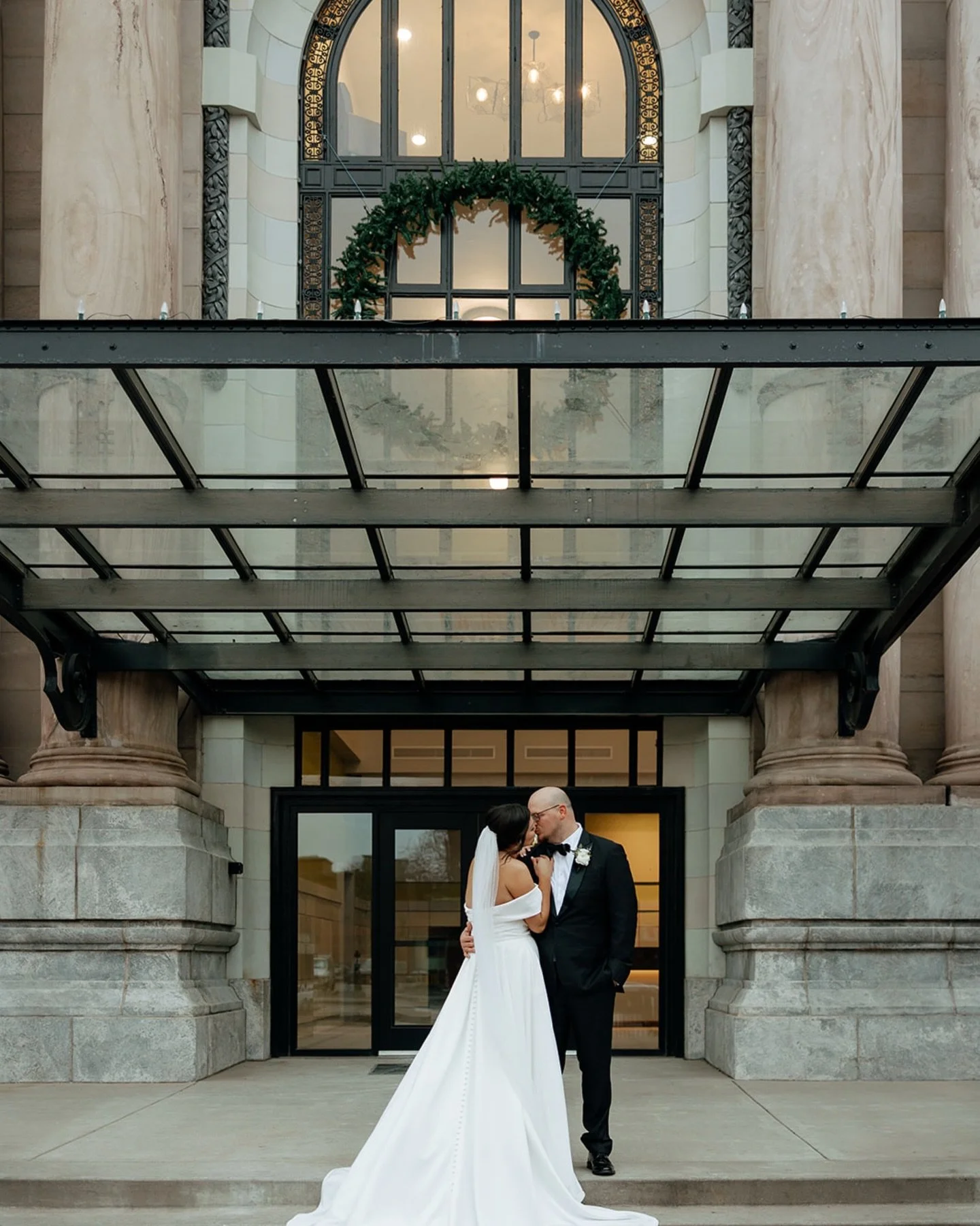 Happy December! ❄️✨ With the holiday season officially here, we&rsquo;re soaking in all the joy, twinkle lights, and love-filled moments.