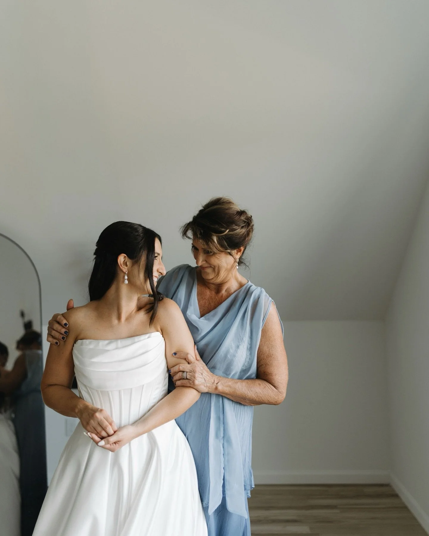 To the women who make everything feel a little more beautiful, a little more meaningful, and a lot more loved 🤍
Happy Mother&rsquo;s Day to the ones who do it all.