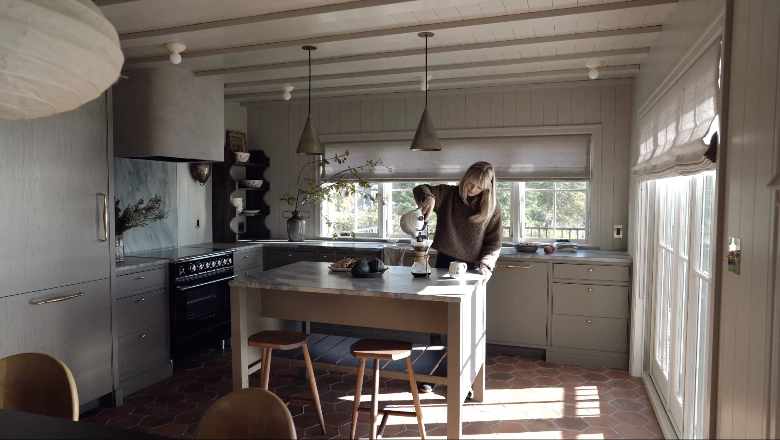 northwoods-cabin-living-room-photography.jpg .jpg