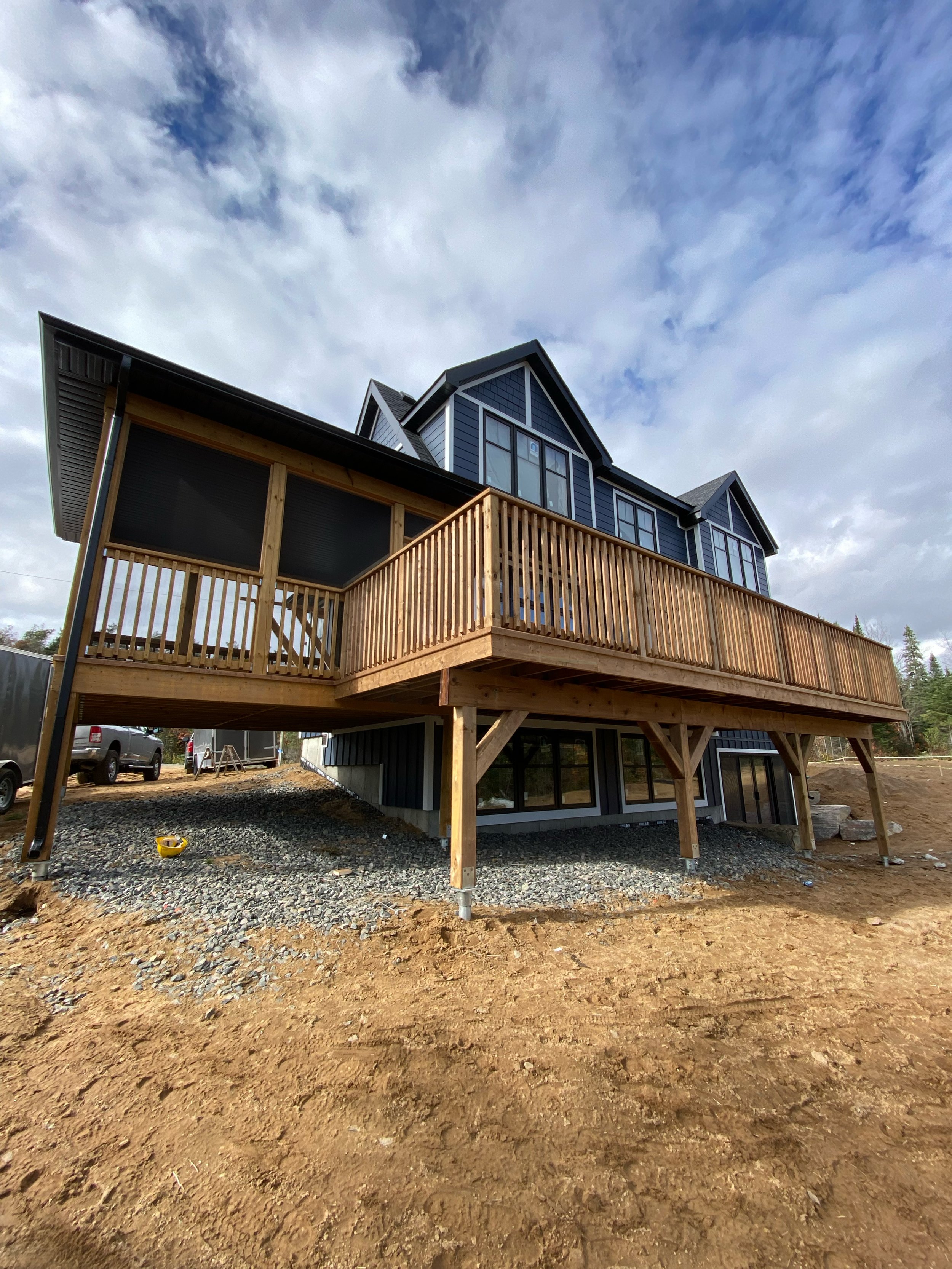 Muskoka Custom Deck Builder