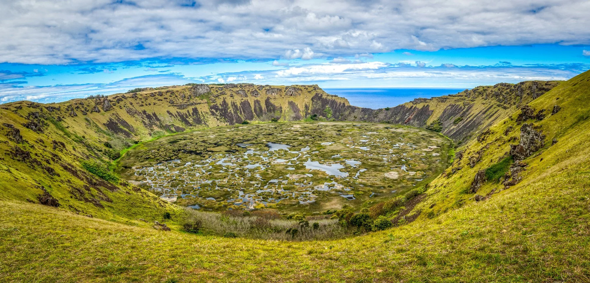 rano-kau-crater.jpg