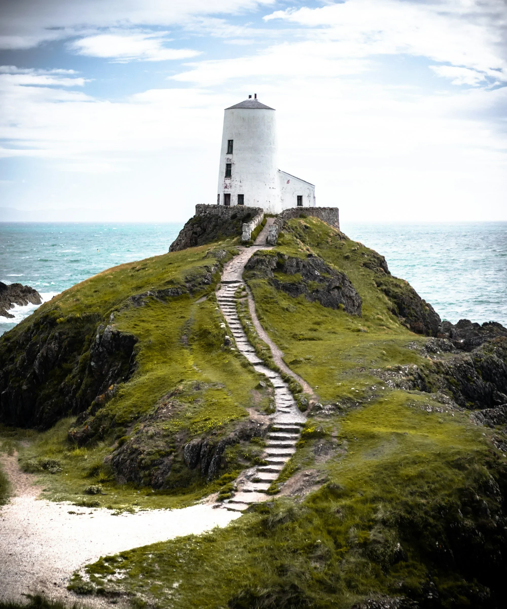 llanddwyn-island.webp