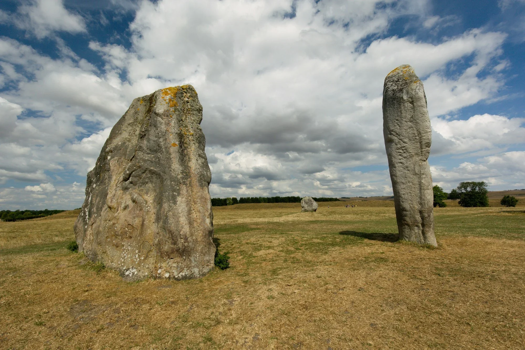 avebury-stone-circle.webp
