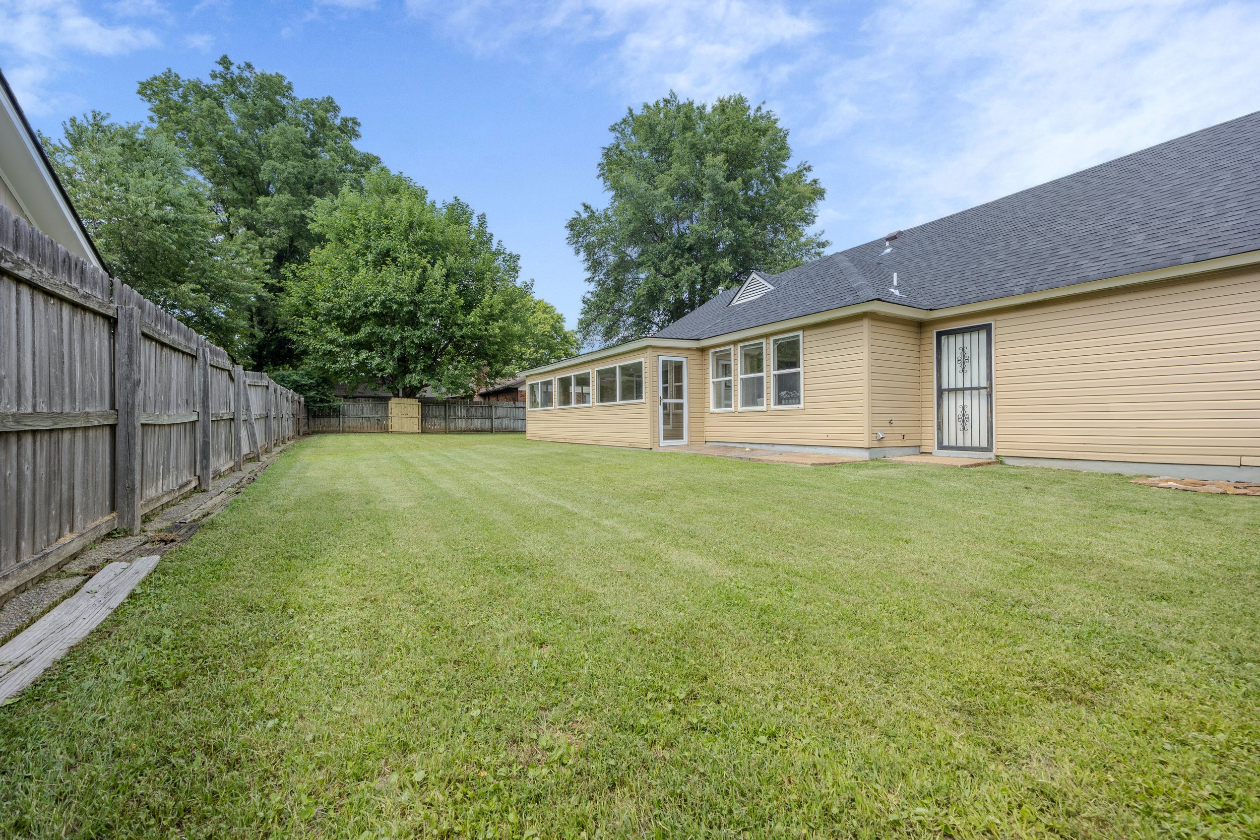 4447 Ross-24.jpg