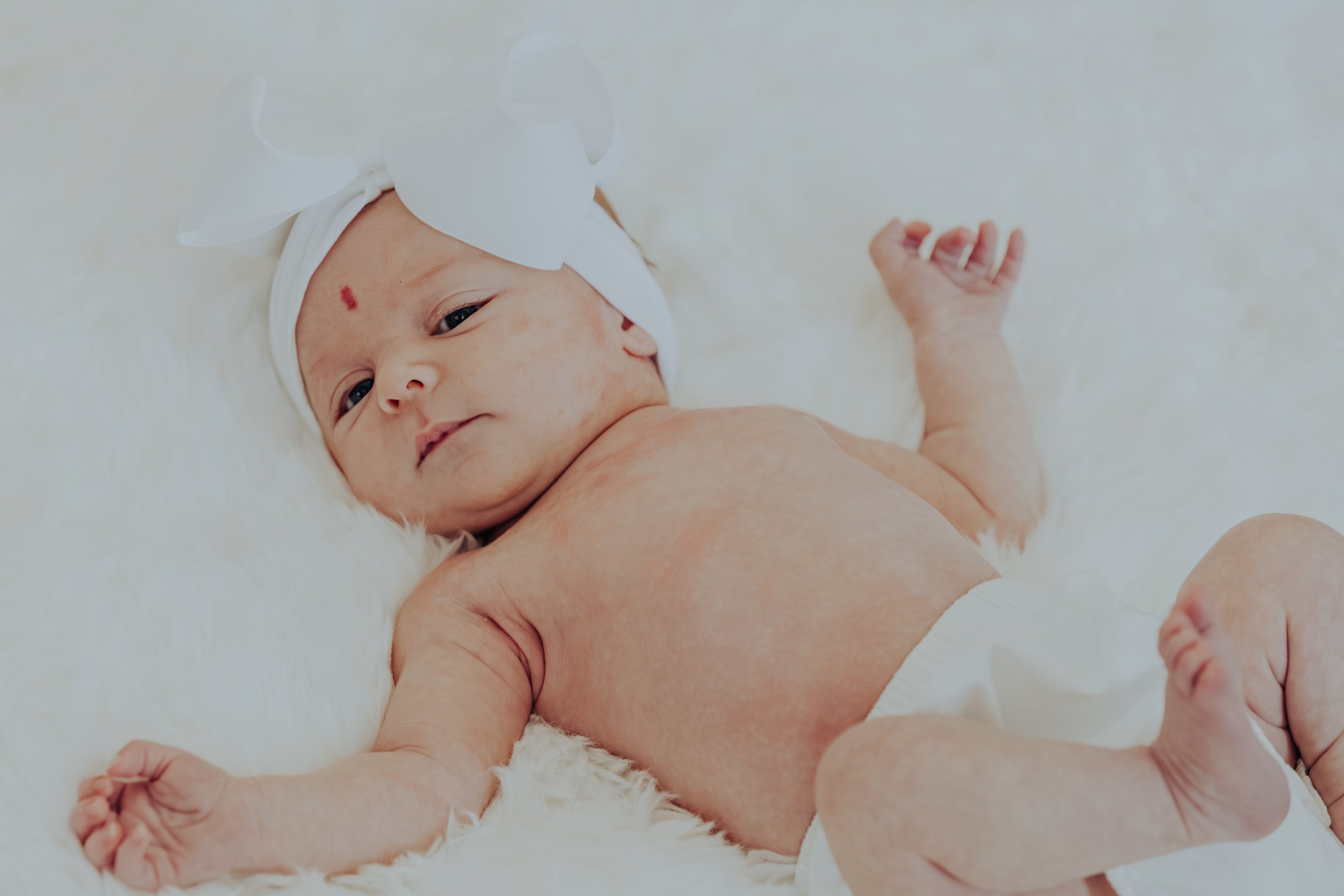 Rowan's New Born Shoot-16.jpg