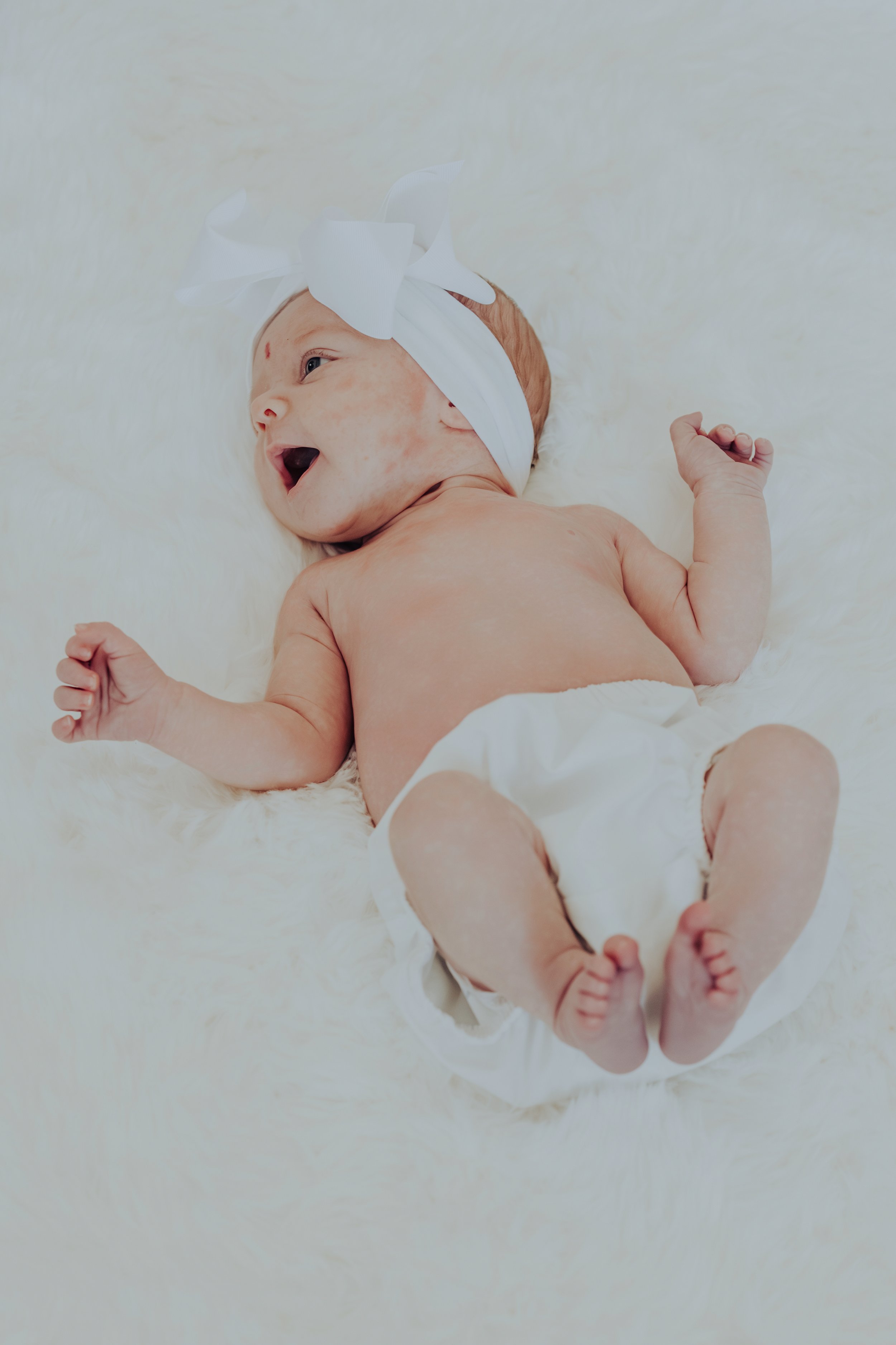Rowan's New Born Shoot-13.jpg