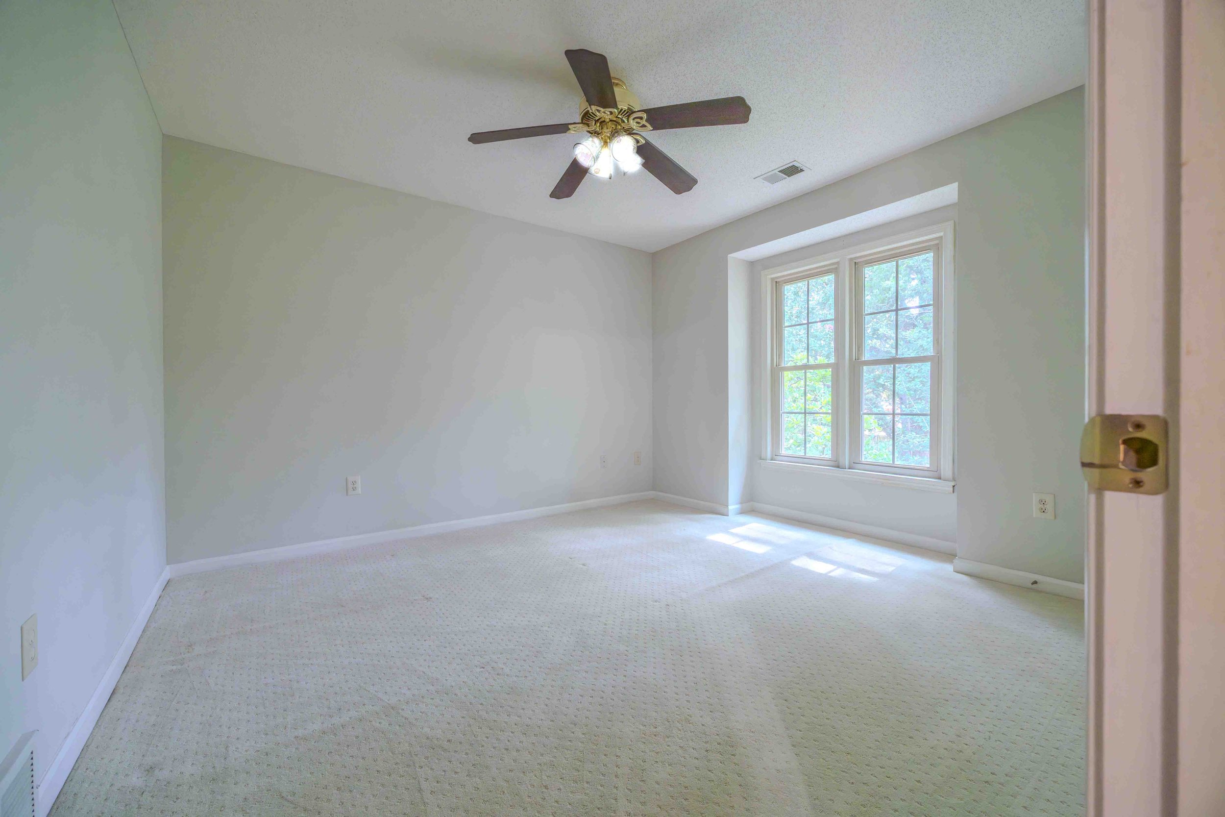 Bedroom3.jpg