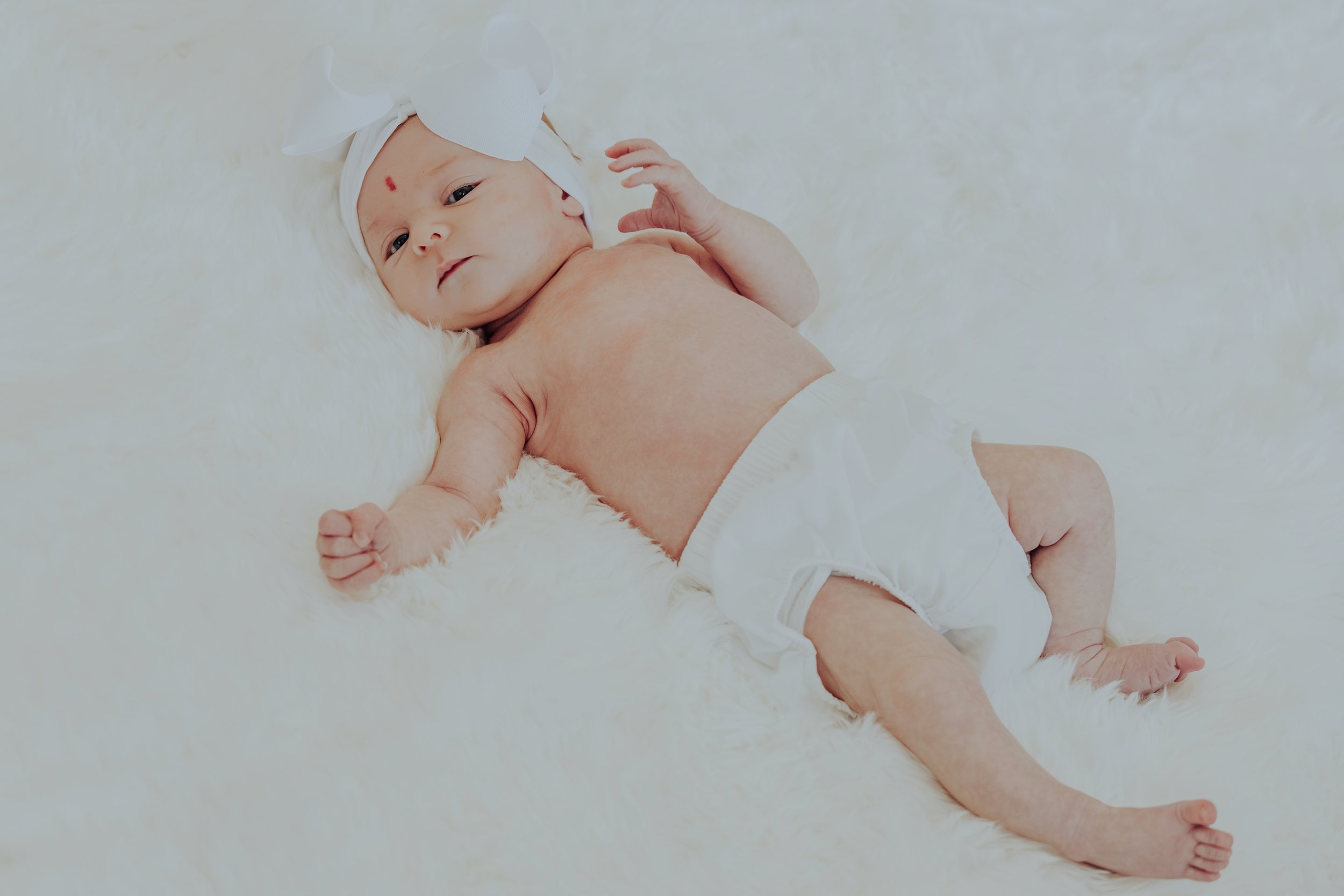 Rowan's New Born Shoot-17.jpg