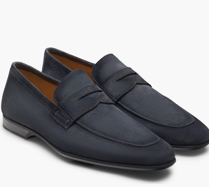 Ramiro V Suede Loafer (Men) Magnanni