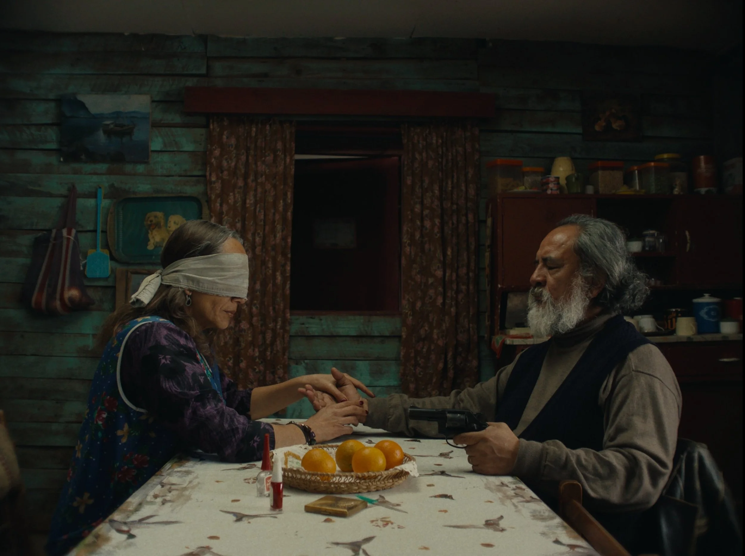 Το Μυστηρίωδες Βλέμμα του Ροζ Φλαμίνγκο (5)-min.jpg