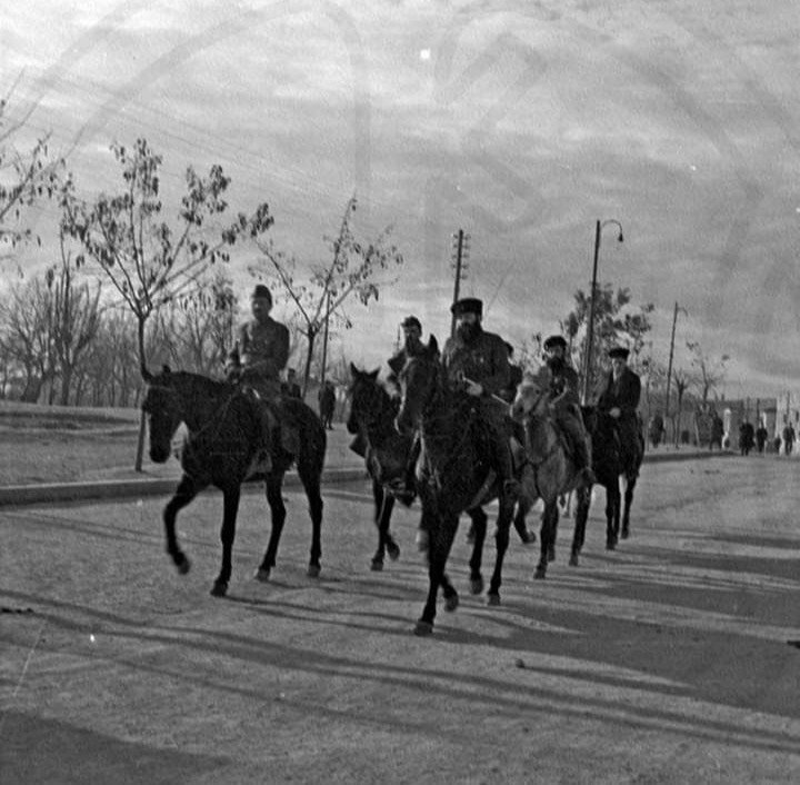 Οι Δικοί μου Άνθρωποι (4).jpeg