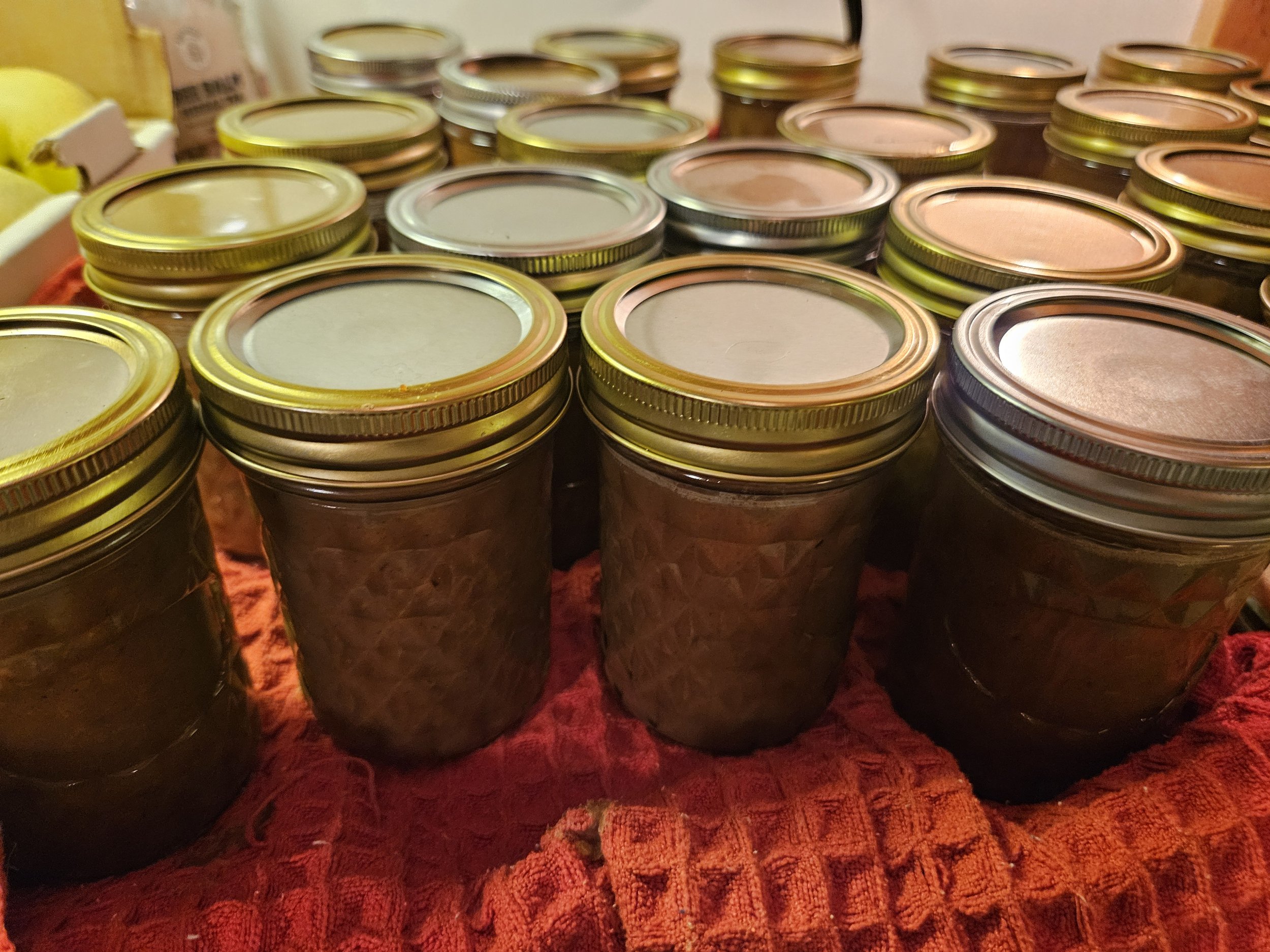 apple butter jars.jpg