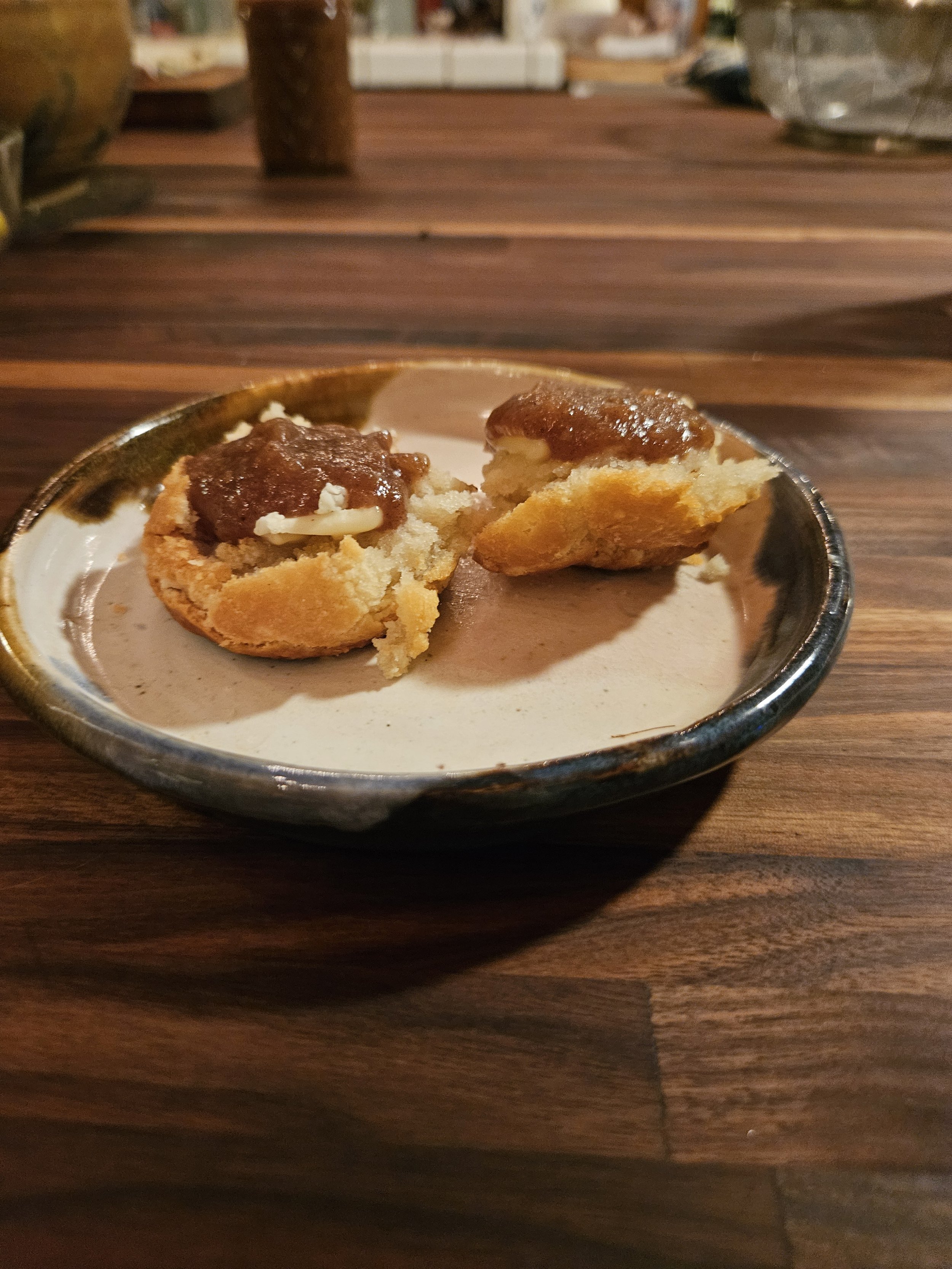 biscuit.jpg