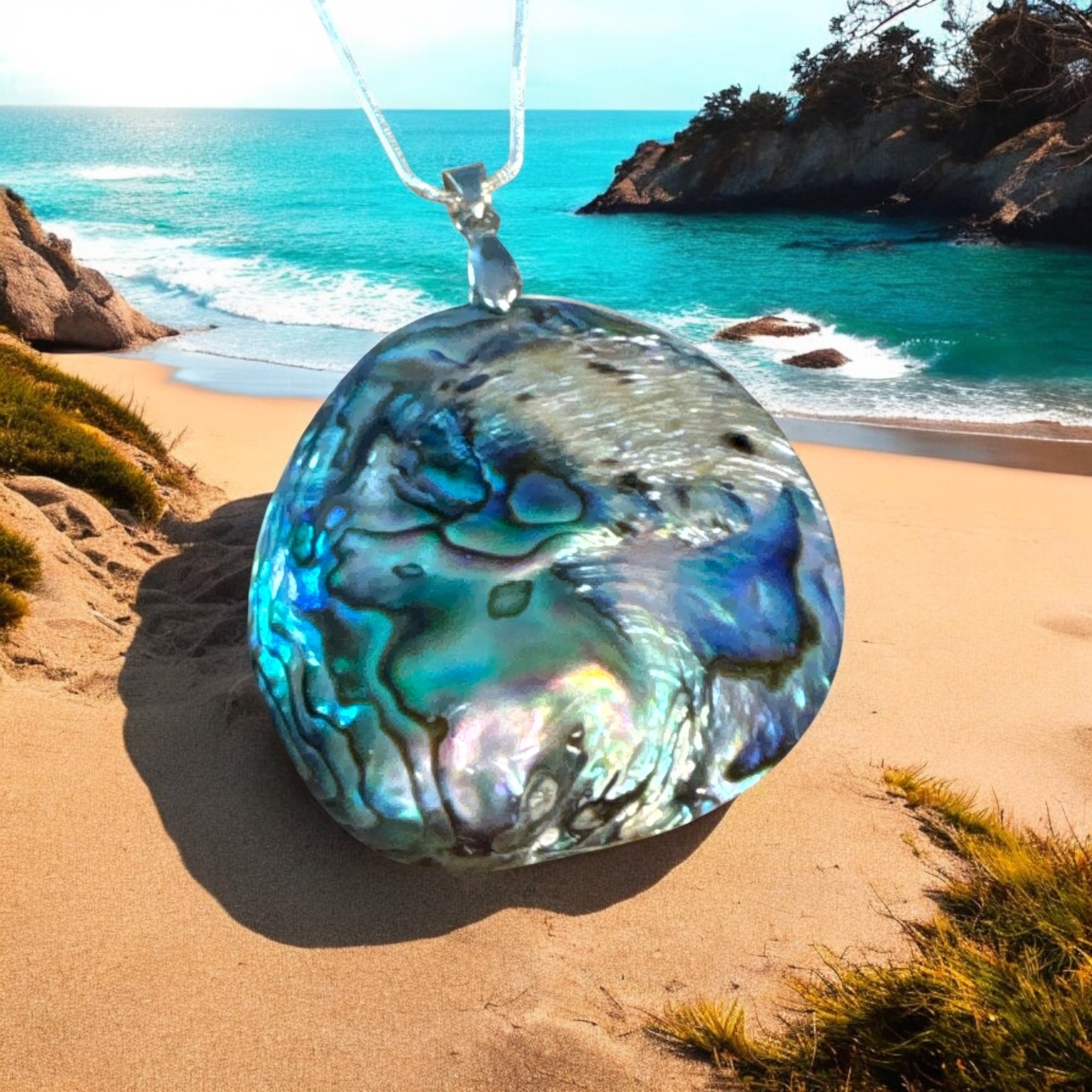 Item 660. Abalone stone with silver chain