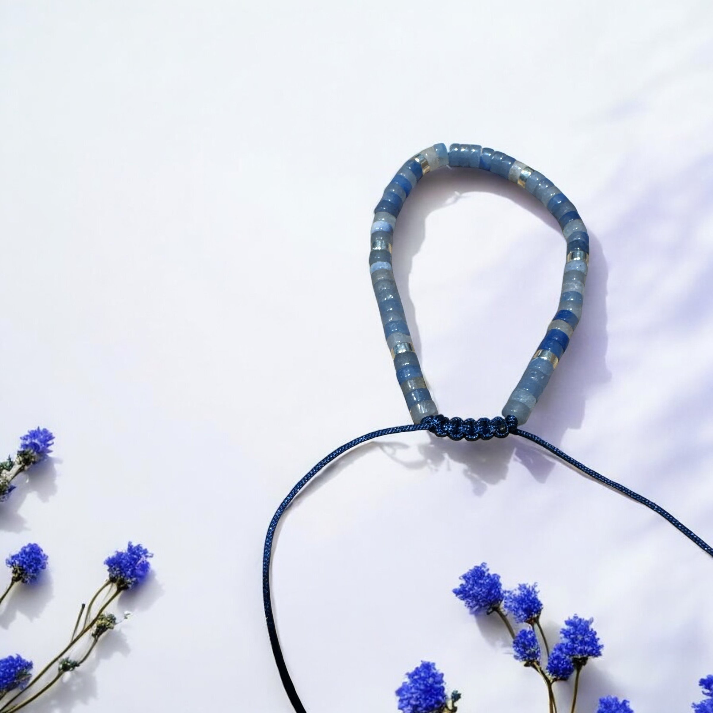 Item 642. Bracelet of Purple stones