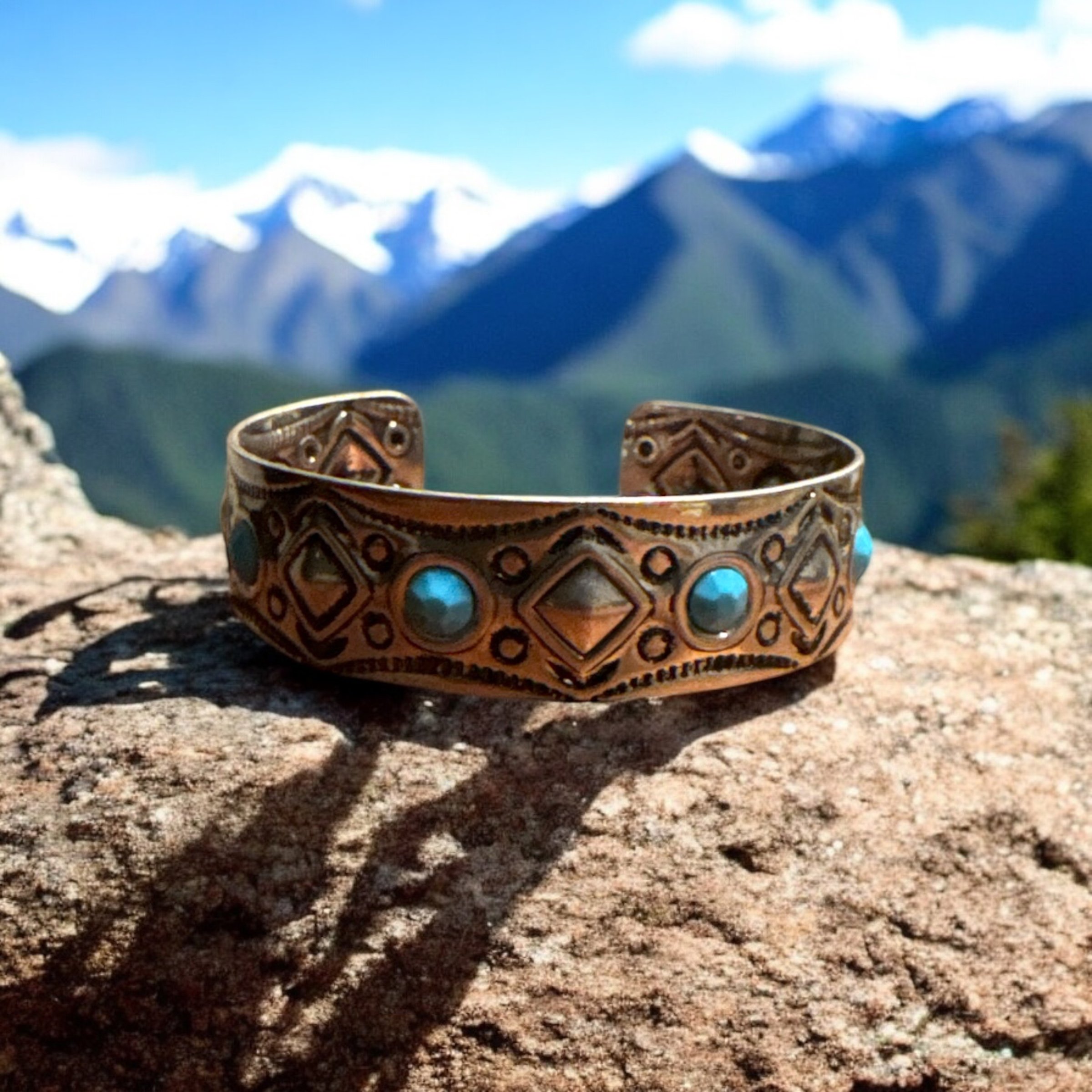Item 711. Silver diamonds with circle turquoise. Small could fit a girl. Bangle bracelet.