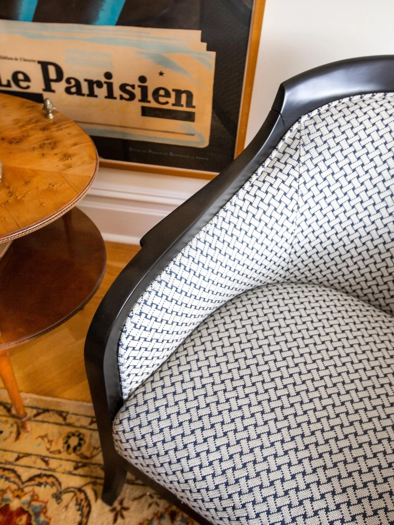 Design details: quiet luxury in a guest room 🩶
 
This petite lounge chair turns a corner into a welcoming mini retreat for morning tea, phone calls, or simply a place to drop a bag. The upholstery is textured and neutral enough to play well with art