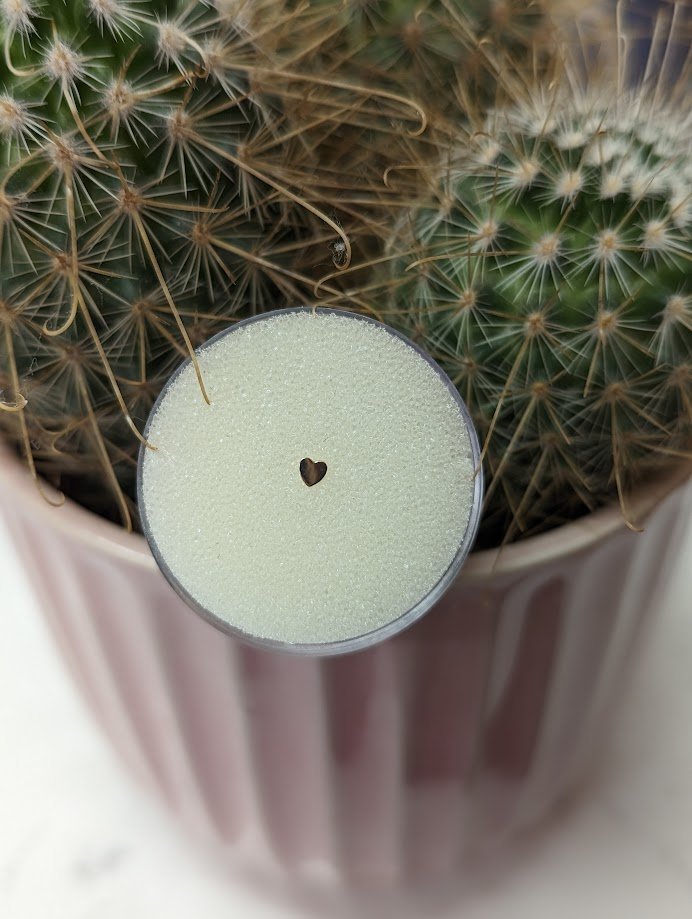 Tish Lyon 14ct Gold - 'Plain Heart'
