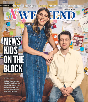 Melanie Bracewell Official Website