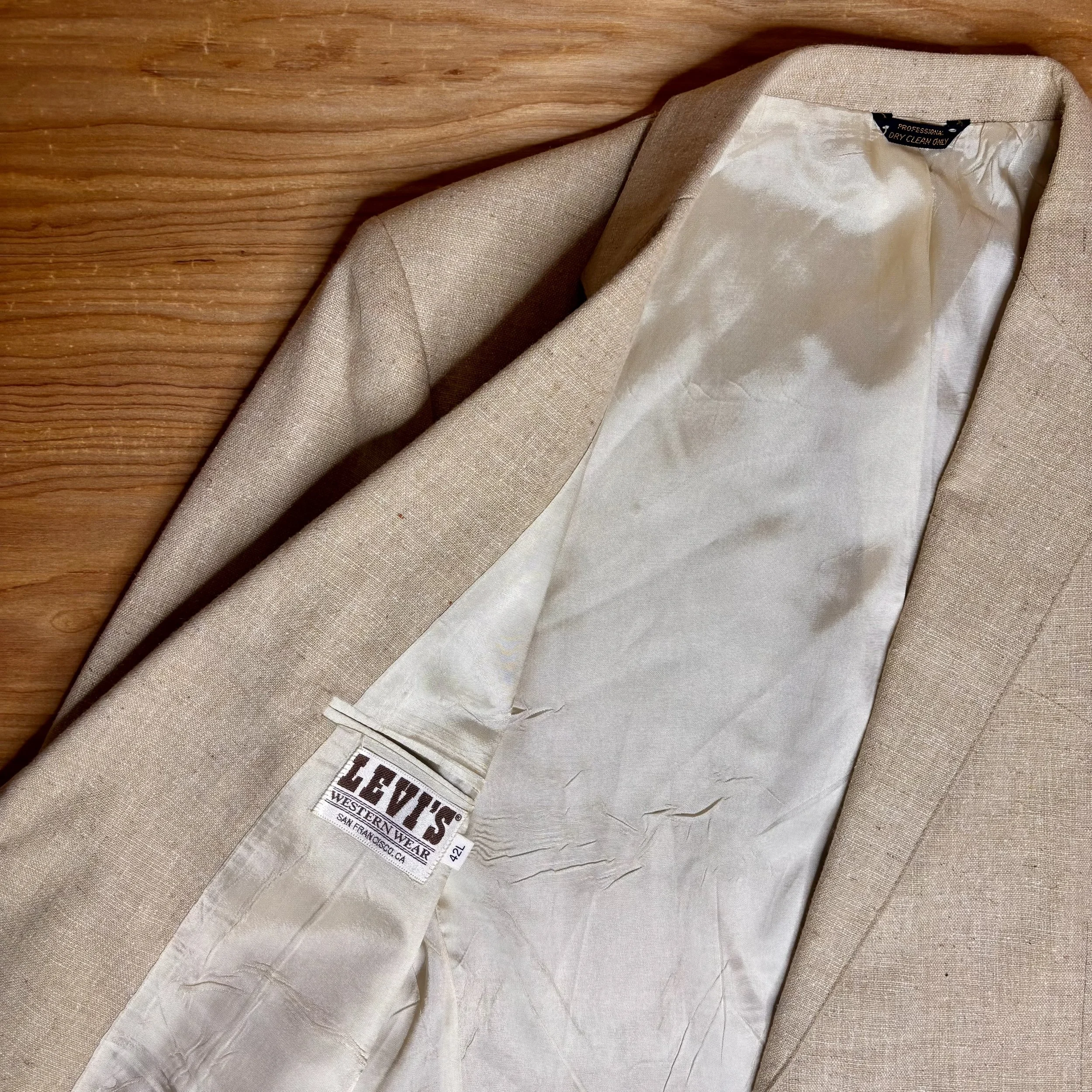 Interior detail with Levi's Western Wear label, confirming vintage authenticity and USA-made quality.