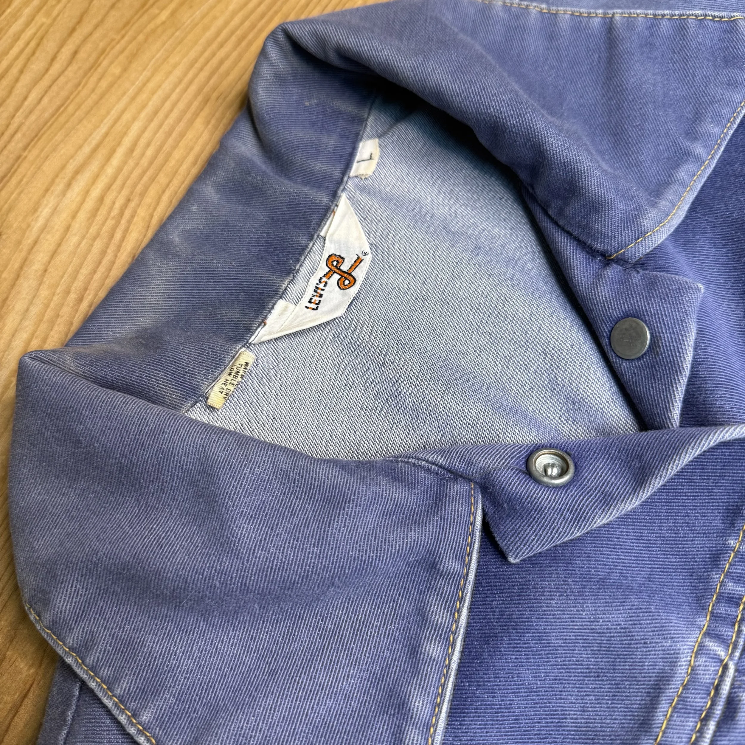 Label close-up: Close-up of the Levi's Orange Tab label indicating vintage authenticity.