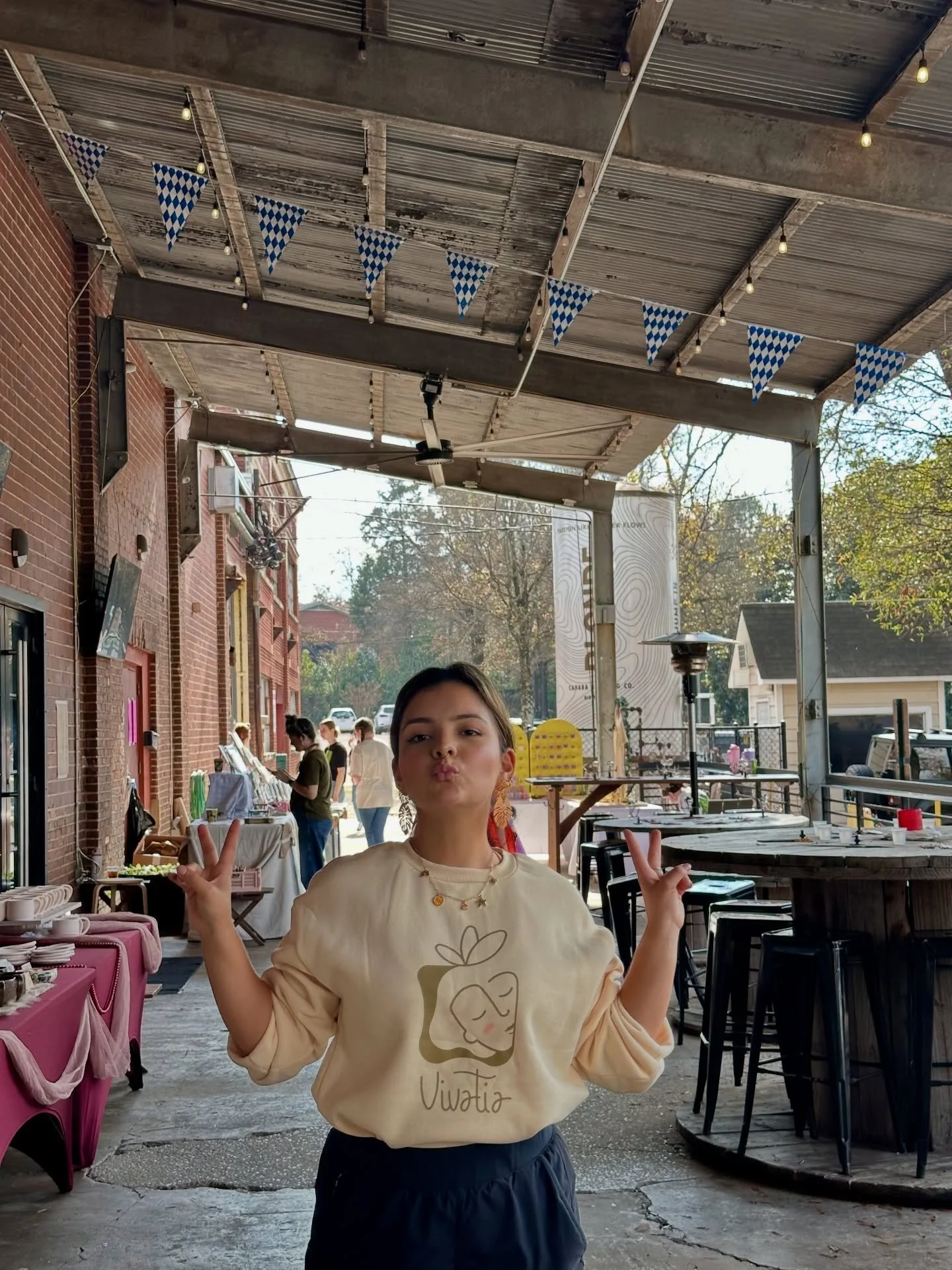 Find us at 🎄A Very Crafty Christmas🎄with @craftclubbham at @cahababrewing till 5p!! 

Craft your own holiday gifts featuring:

🌿Pressed Flower Frames &amp; Terrarium Making
🎨 Mug Painting with @sinkceramics 
📍Holiday Card Stamp with @thelittlere