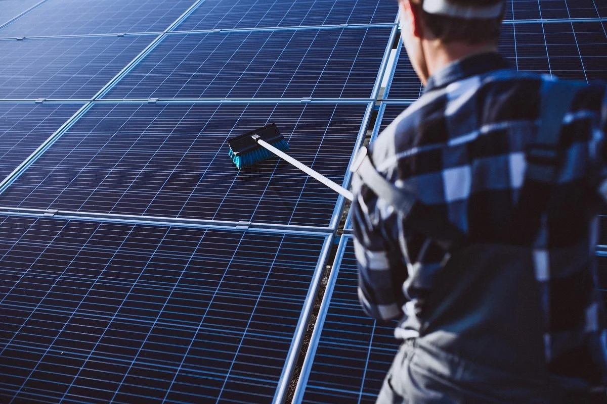 Residential Solar Panel Repair vs. Replacement: Which Option Saves More Money?