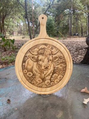Cow cuttin board.jpg