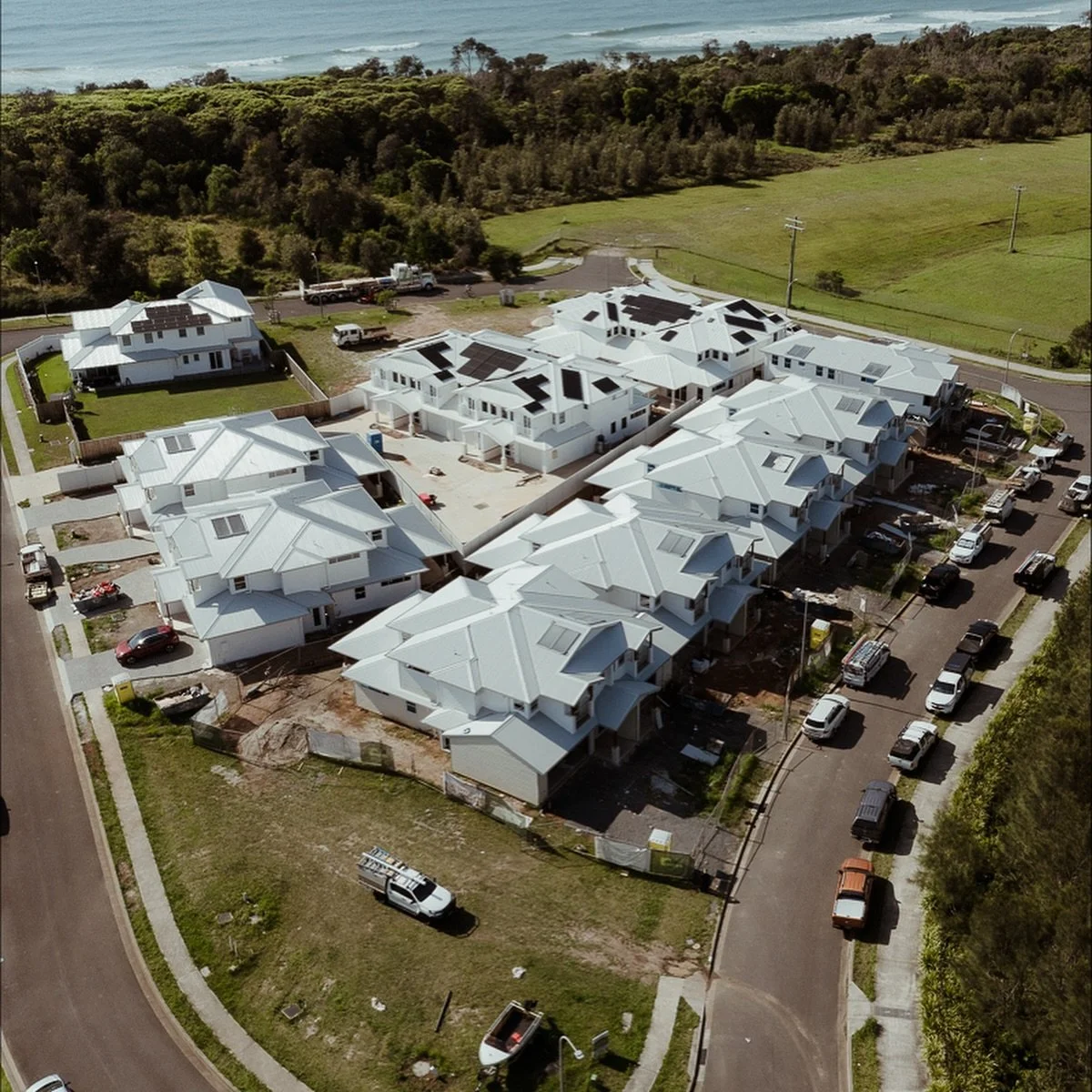 A stunning morning down at our Hampton Shores project - a few structures are close to completion and others are hot on their heels!