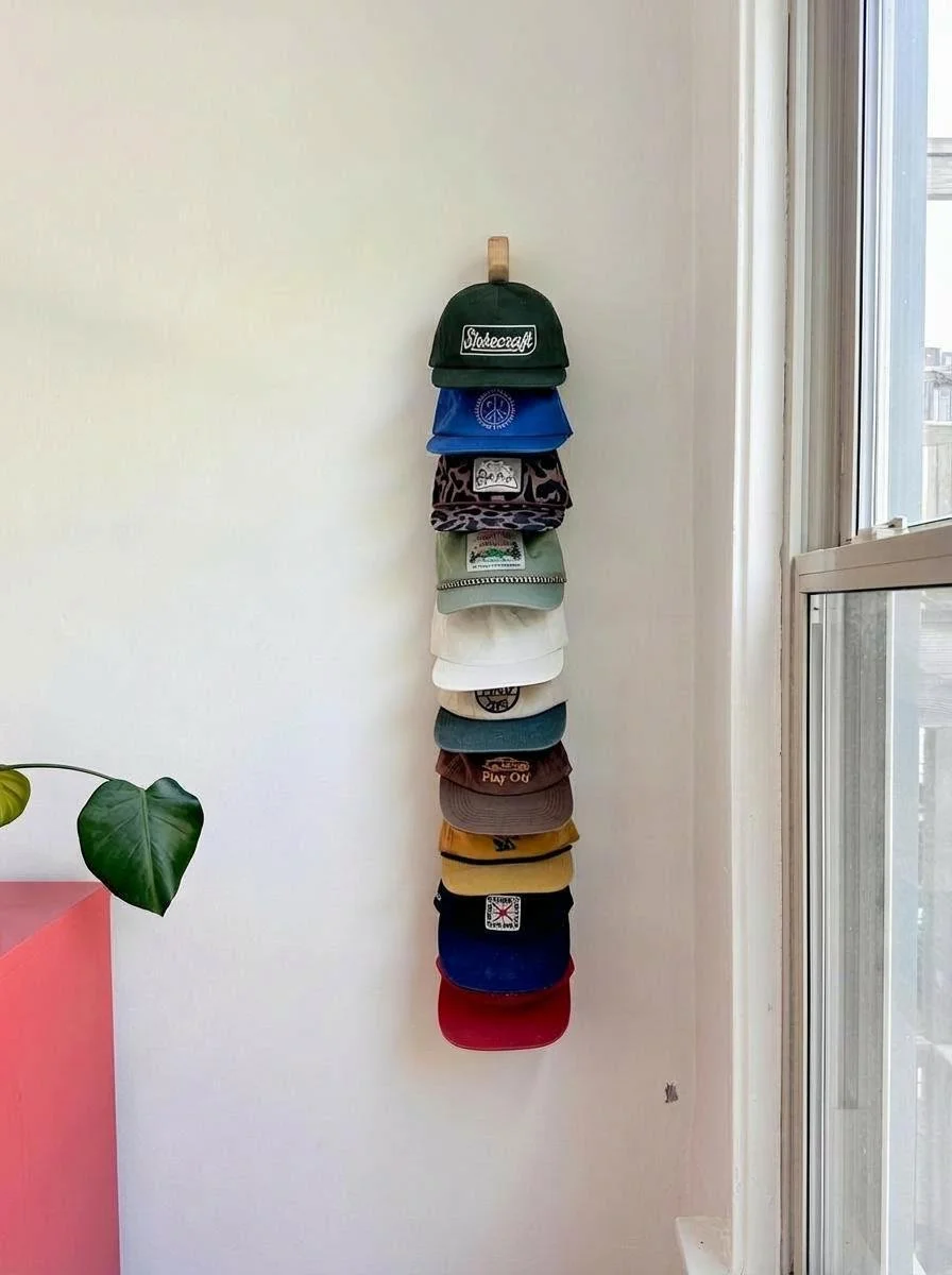 Hat Rack 10 Ten hats.jpg