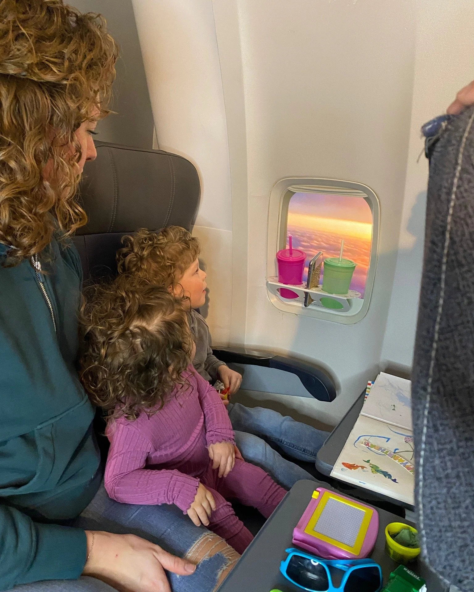 Flying doesn&rsquo;t have to be stressful. With a bit of prep,  Mom can have fun while making great memories with the kids!
-
-
-
-
-
-
-
-
-
-
-
-
#MomLife #TravelWithKids #AirplaneAdventures #FamilyTravelTips #StressFreeFlying #MakingMemories #BevL