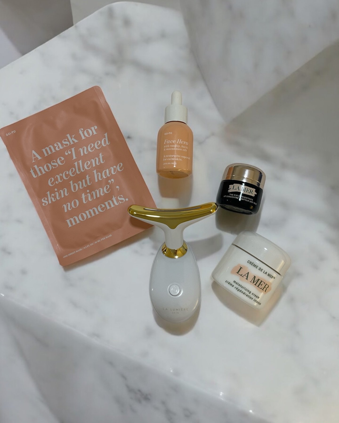 Friday night, and I&rsquo;m okay about it ✨ #lalumiereskin #led #lighttherapy #skincare #selfcare #hydratedskin #glowingskin 

*ALWAYS READ THE LABEL AND FOLLOW THE DIRECTIONS FOR USE.