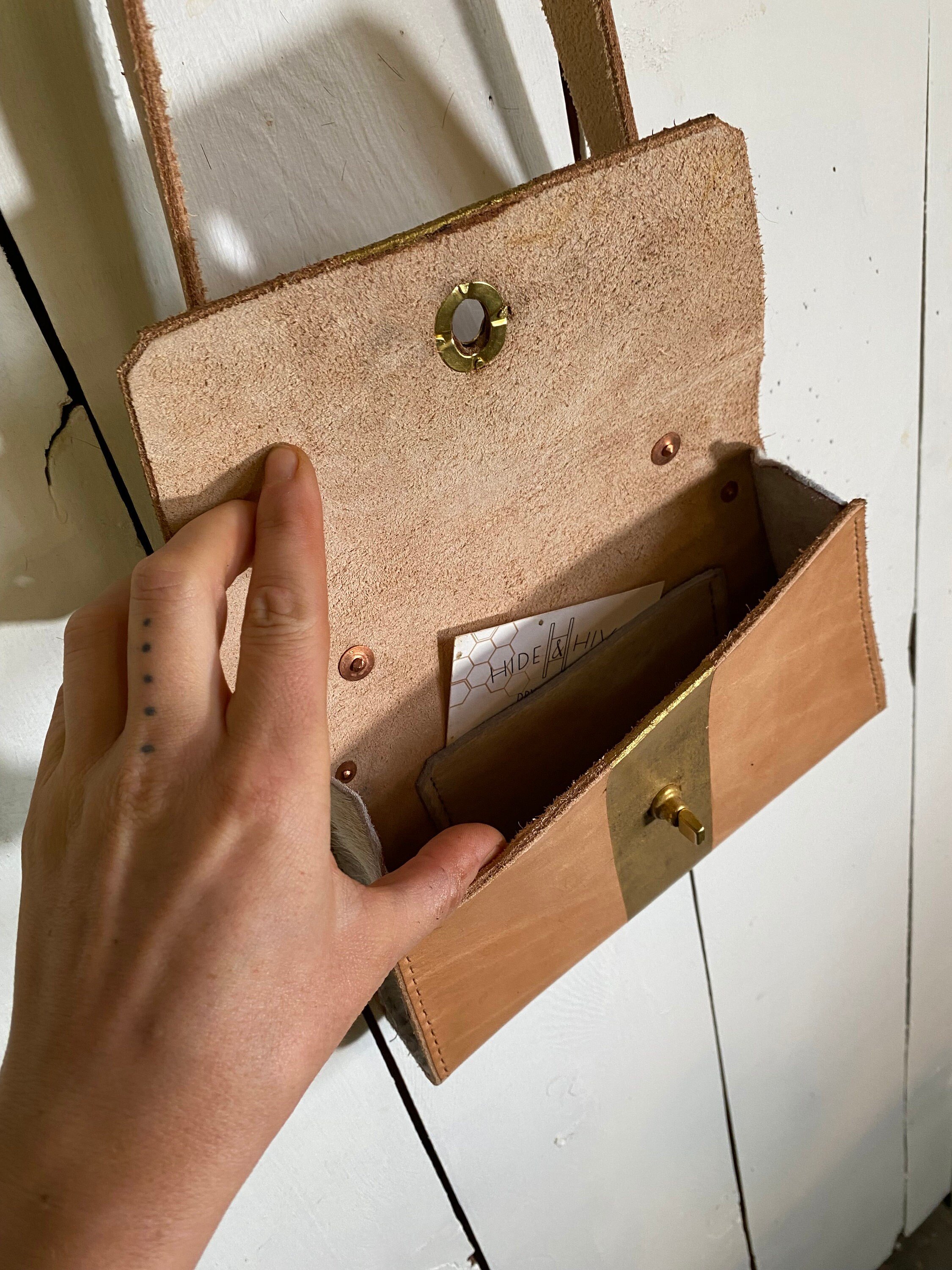 https://i.etsystatic.com/22624296/r/il/966450/5897819064/il_fullxfull.5897819064_g65n.jpg