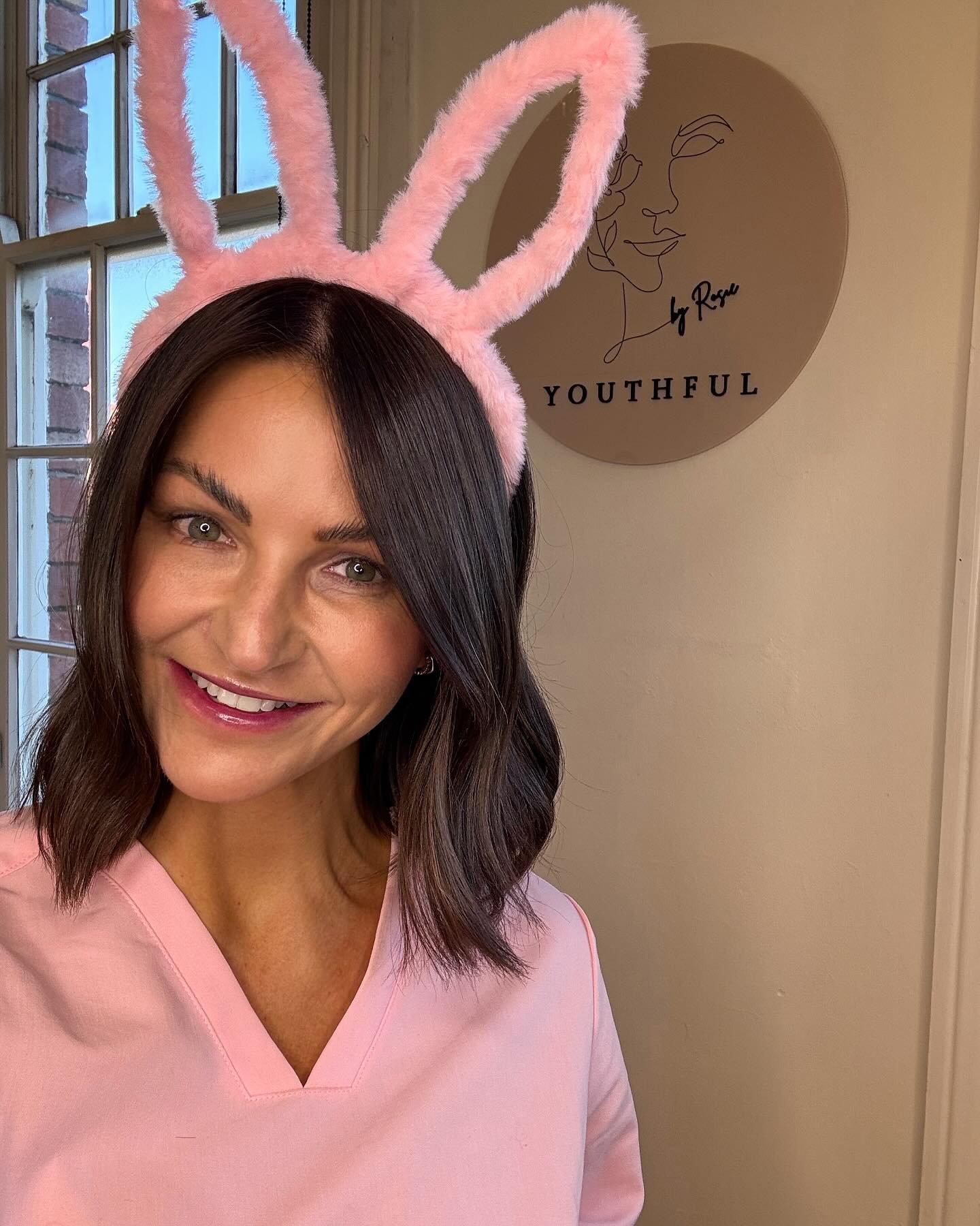 Bunny kisses and Easter wishes 🐰x